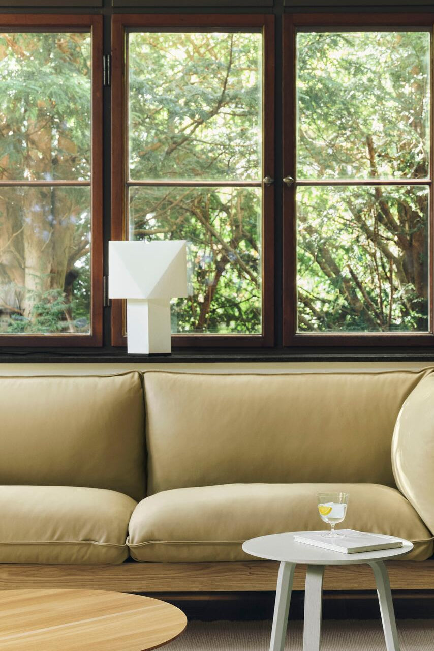 Aplat bordlampe, hvid - H44 cm