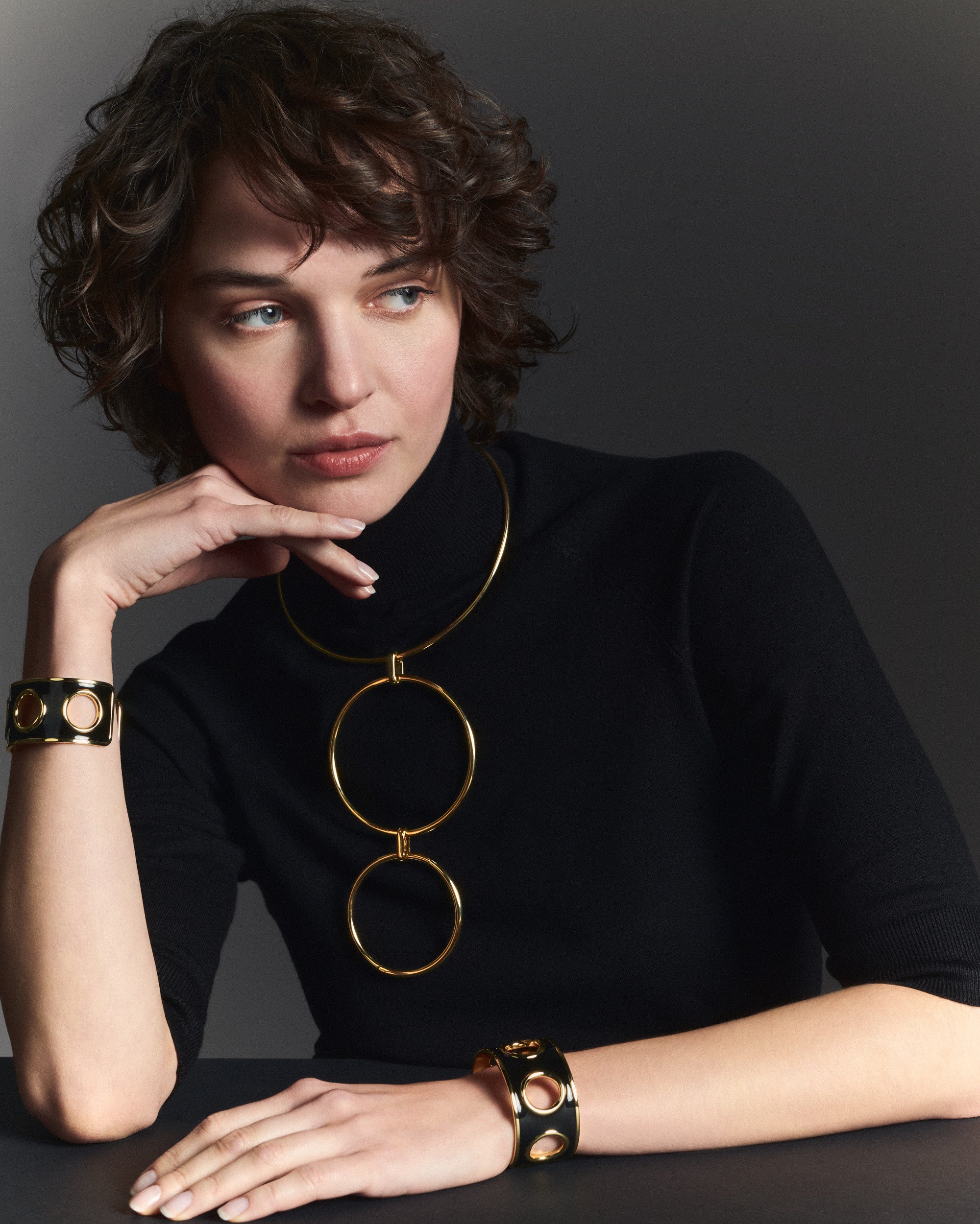 Eyelet armbånd - sort