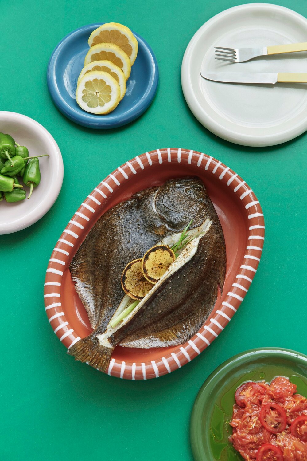 Barro Oval fad, Small - Natural with stripes