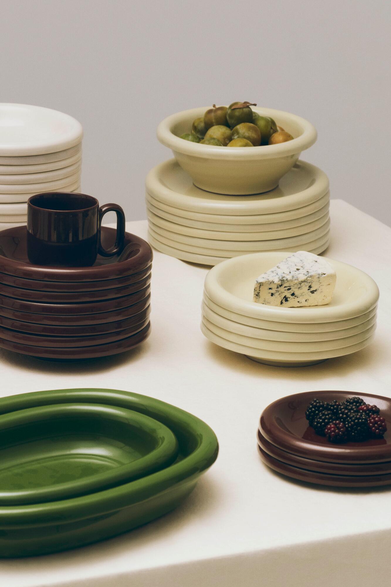 Barro dybe tallerkener, Pistachio - 2 stk