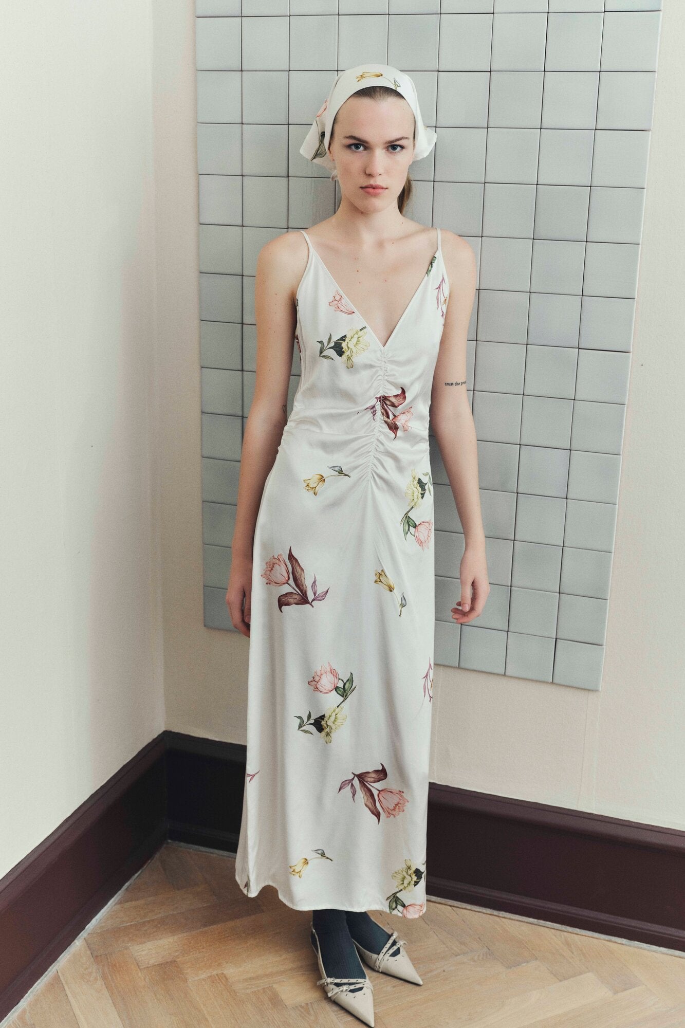 Atalia kjole - Coconut Cream Tulips