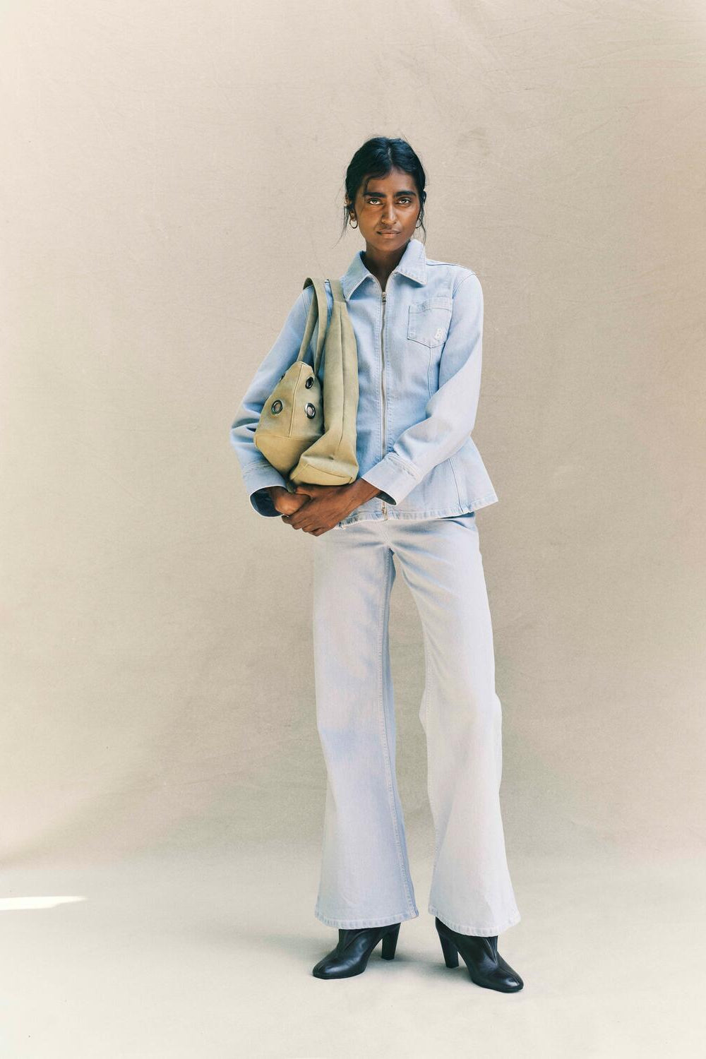 Bilan denimjakke - Light Denim Rinse