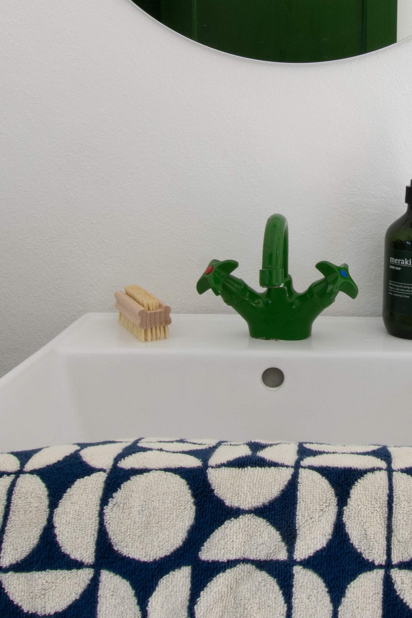 Geo håndklæde, Slate Indigo/Cream - 70x140 cm