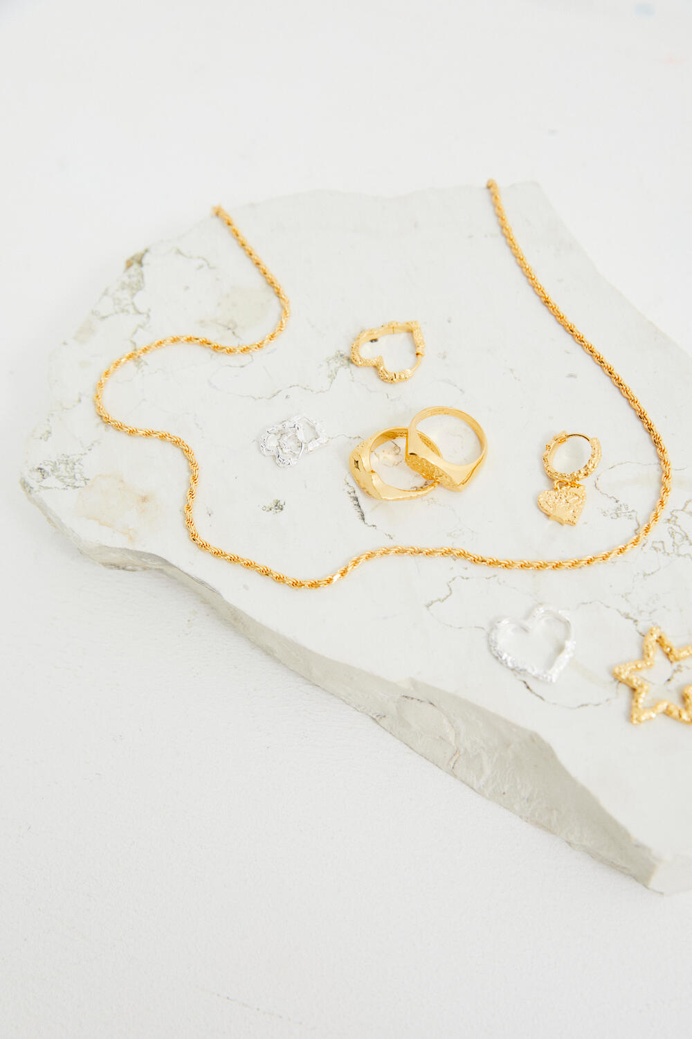 Star Sparkly hoops - forgyldt