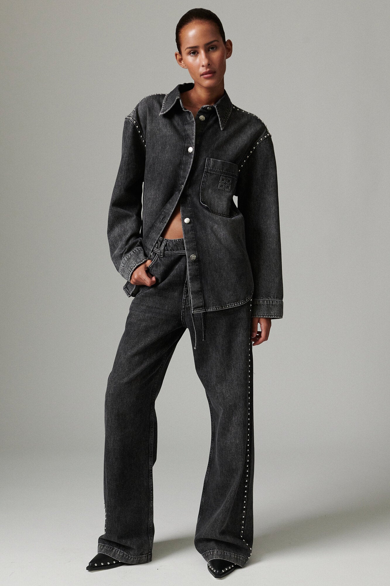 Clothilde Embellished denimskjorte - sort