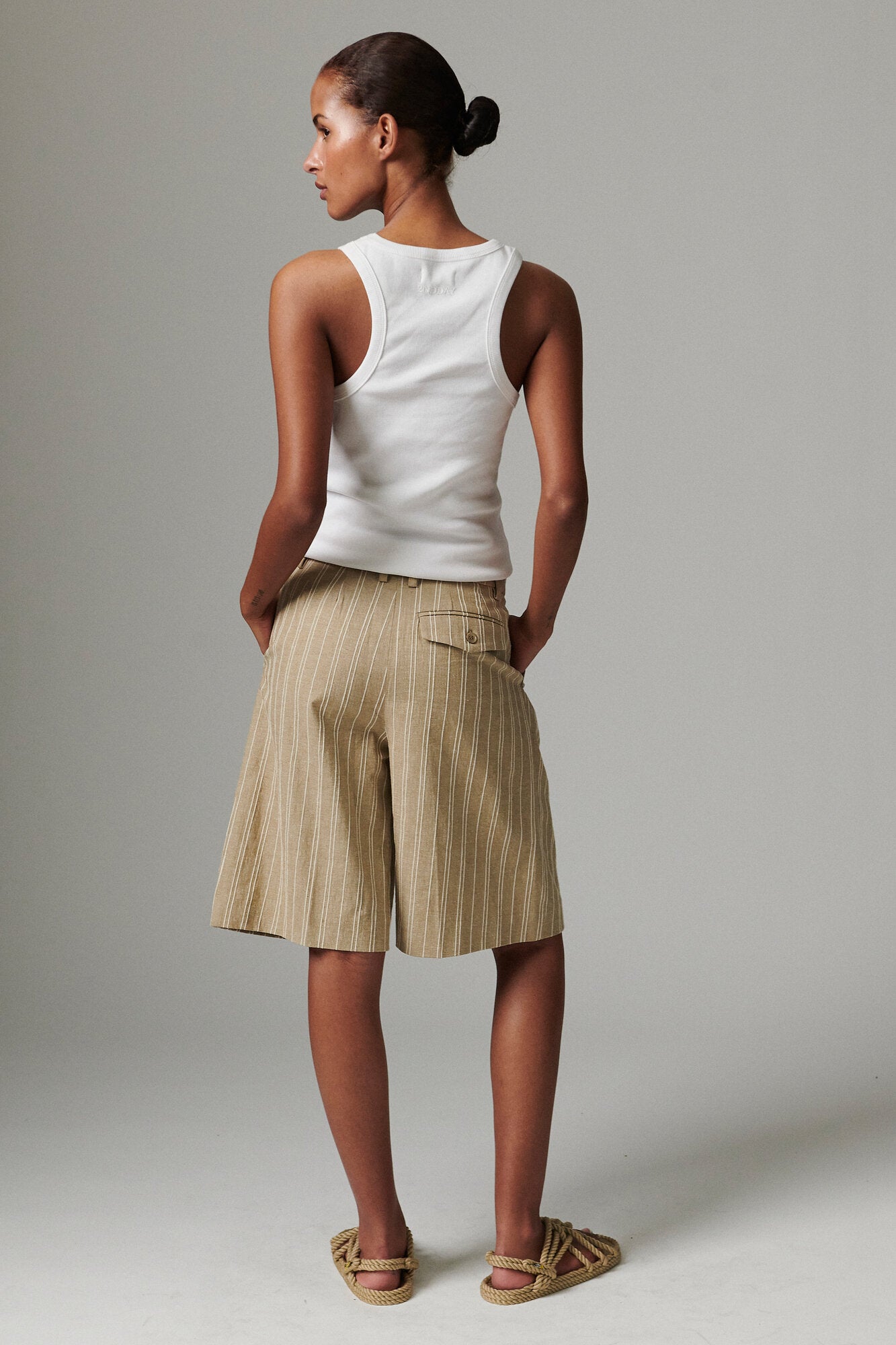 Gordon Linen Threads shorts - Tree House