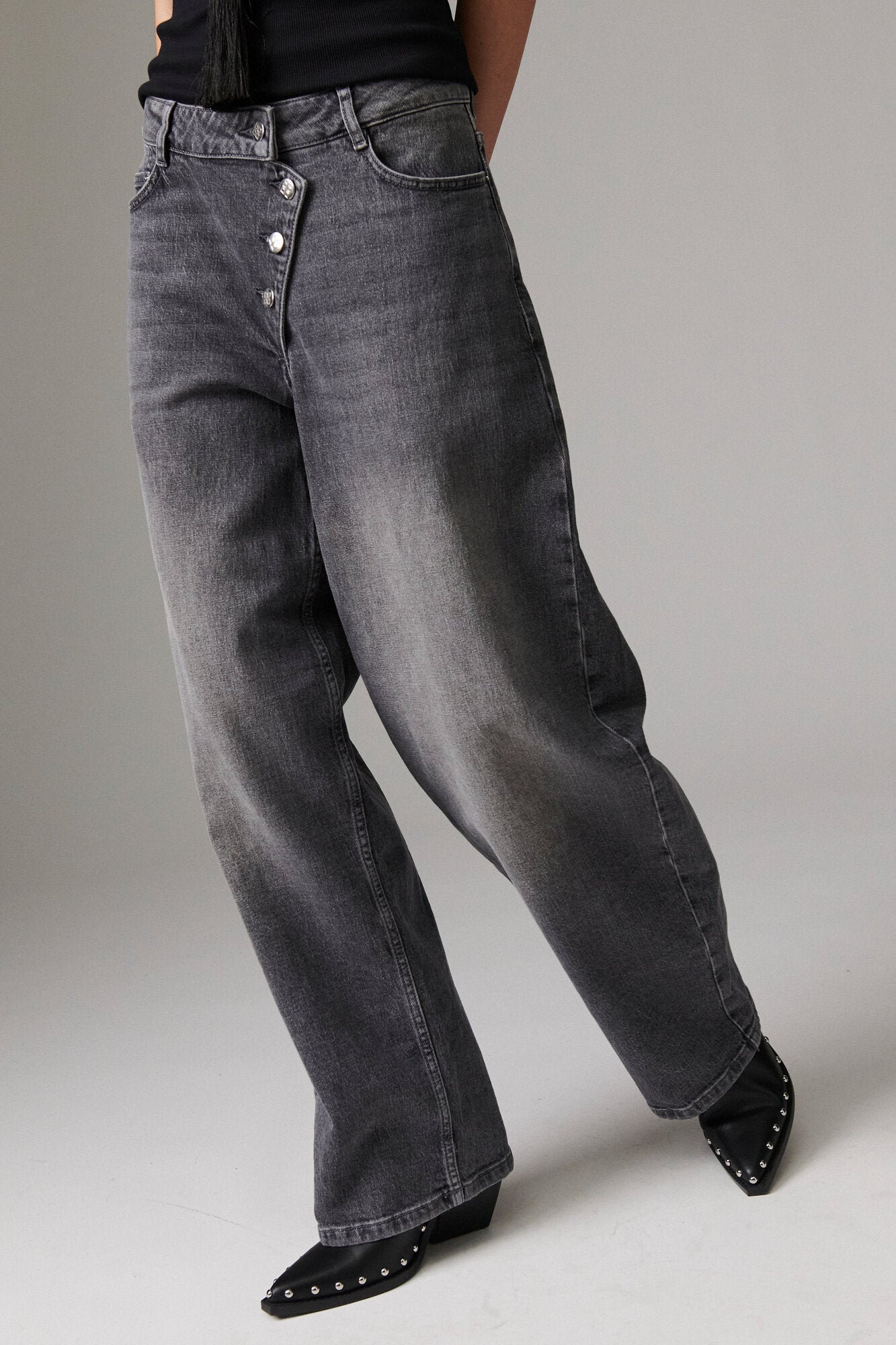 Andi Assymetric jeans - 500182 LIGHT GREY