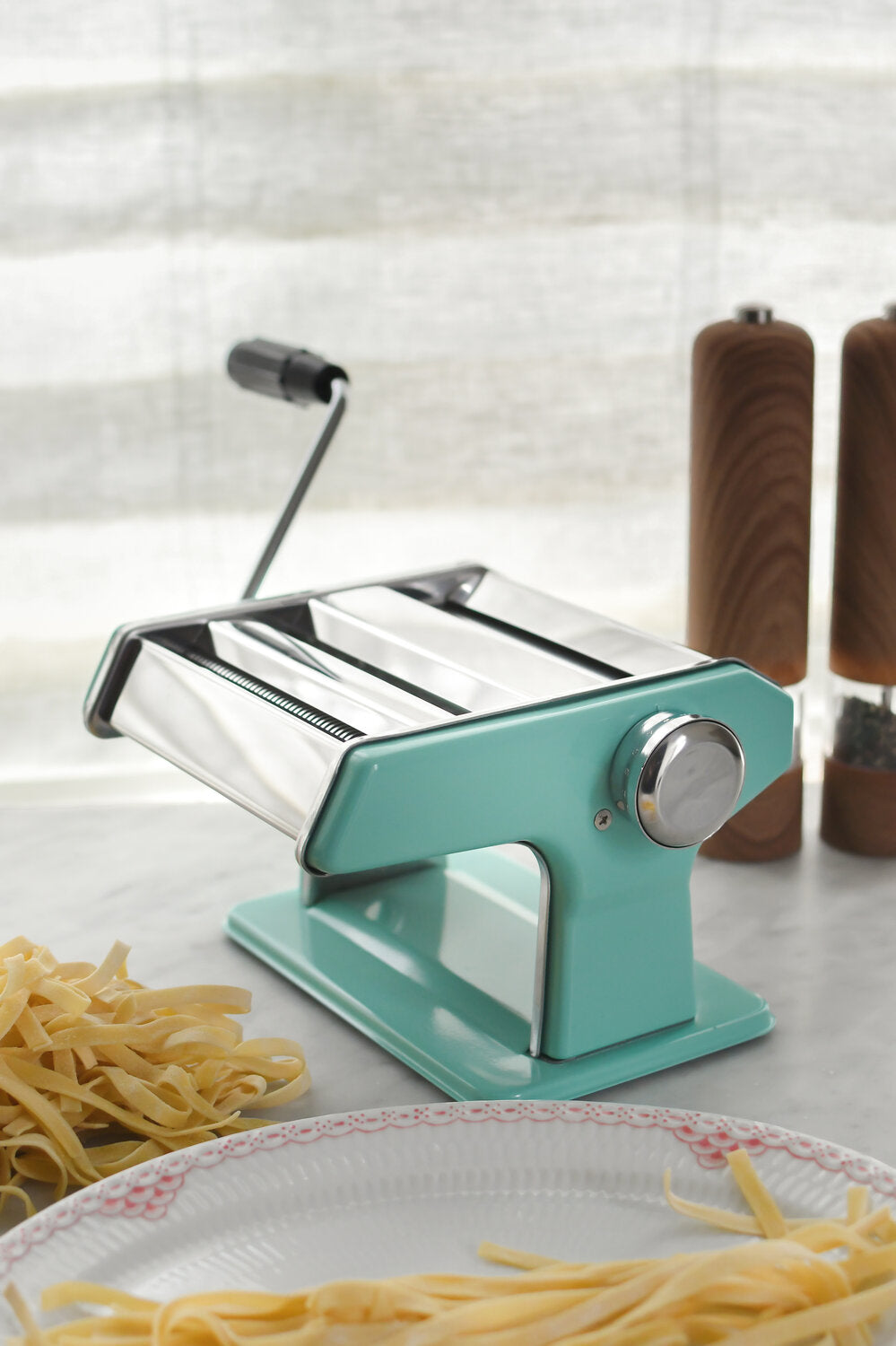 Pastamaskine, turkis - 20,5x14 cm