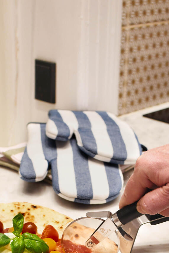 Grill handske m. denim kant, blå/hvid - L33 cm