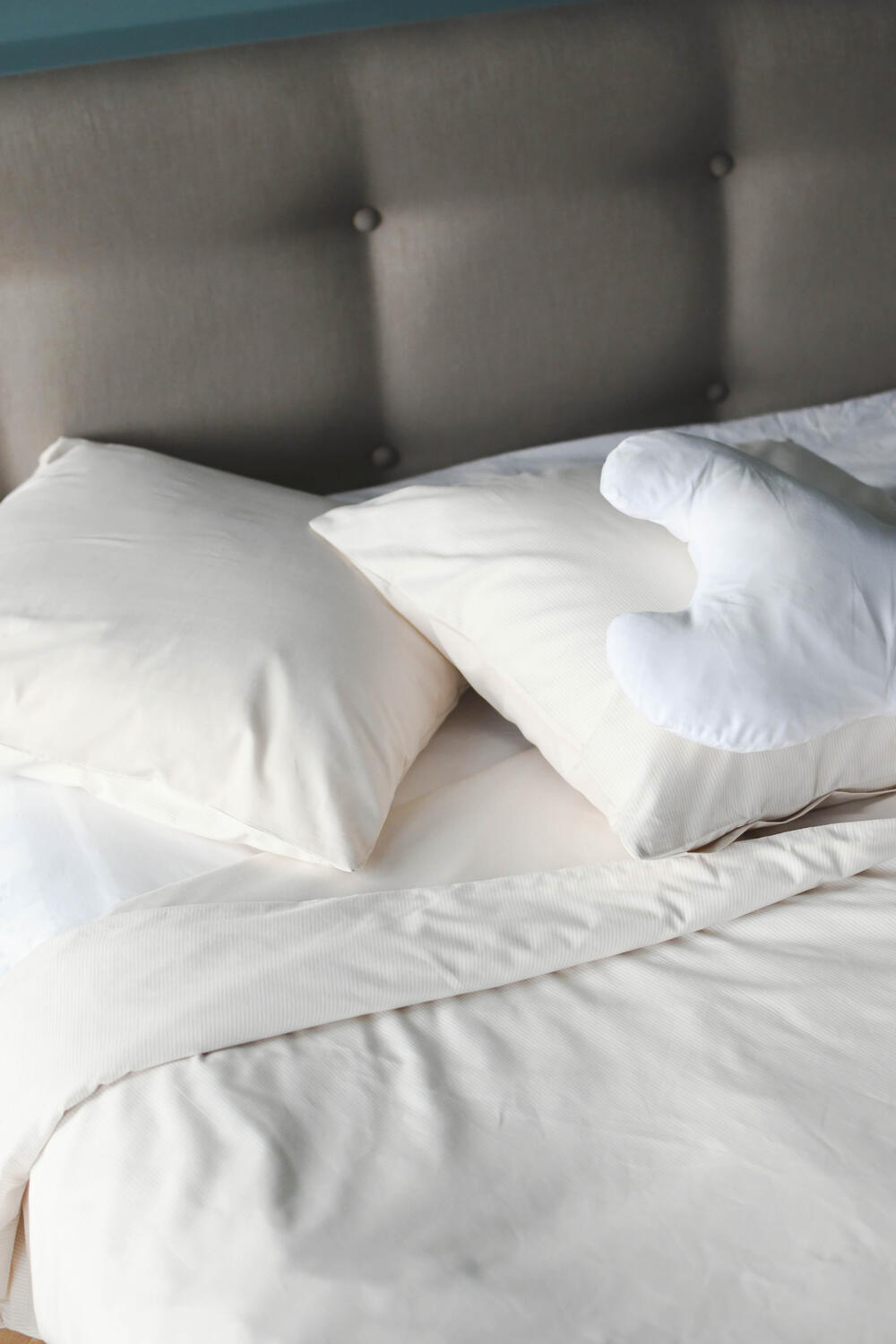 Mini Strib sengetøj - sand/hvid