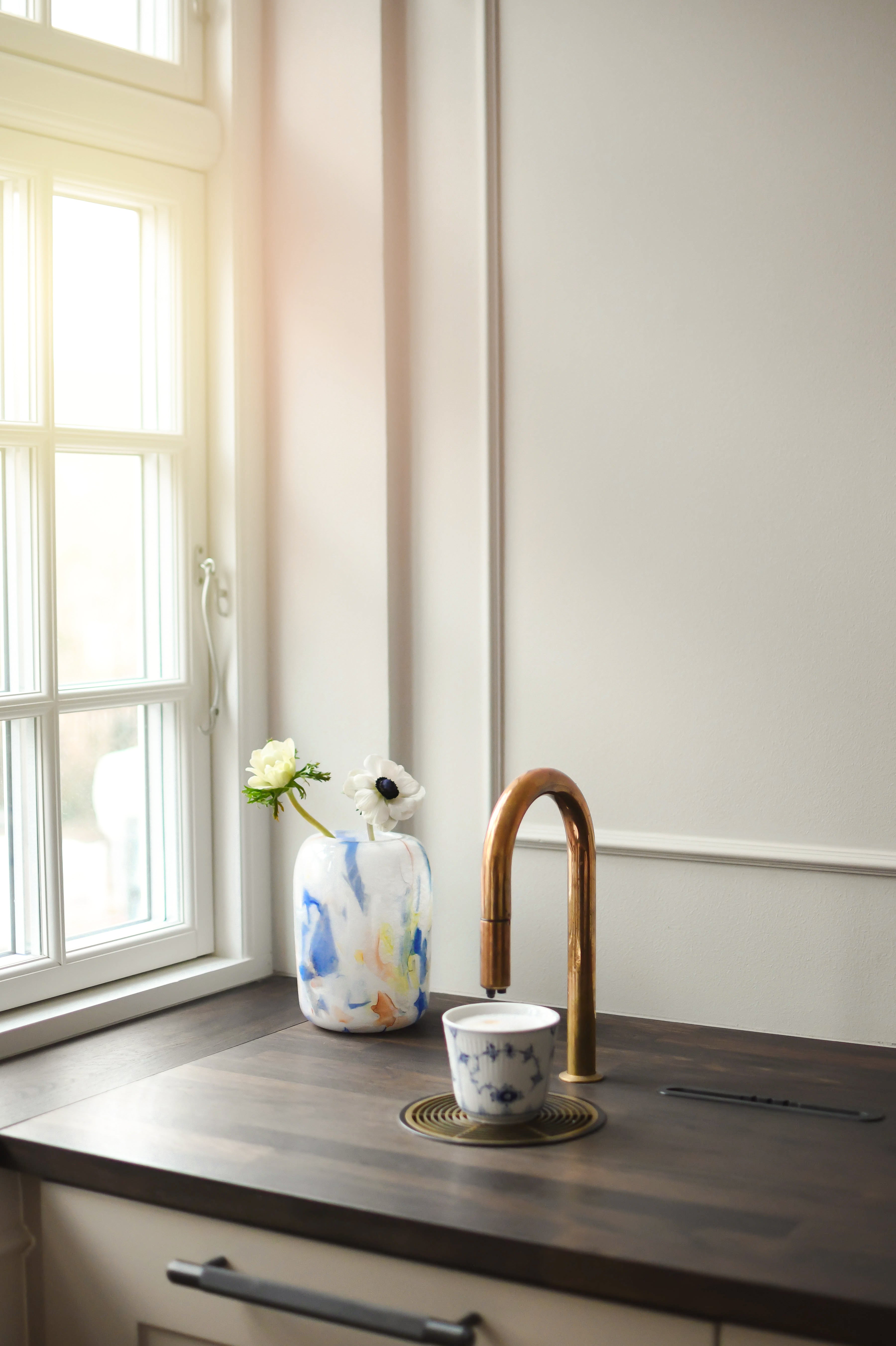 Color splash vase, hvid/mix - H18 cm.