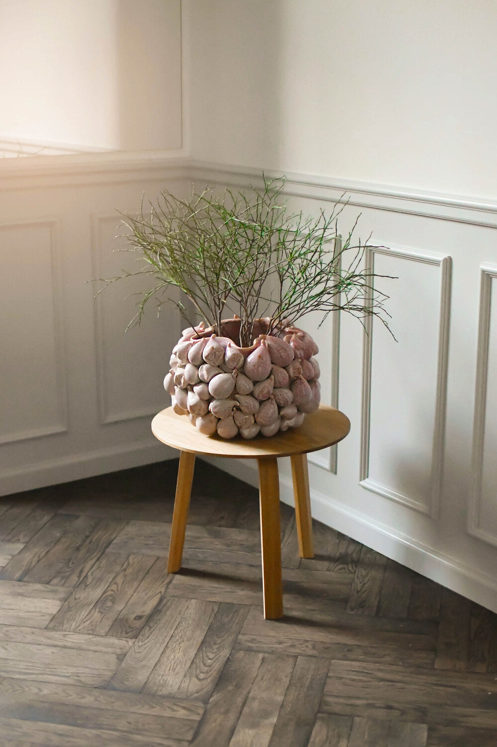 Vase med figner, Rosa - H25 cm
