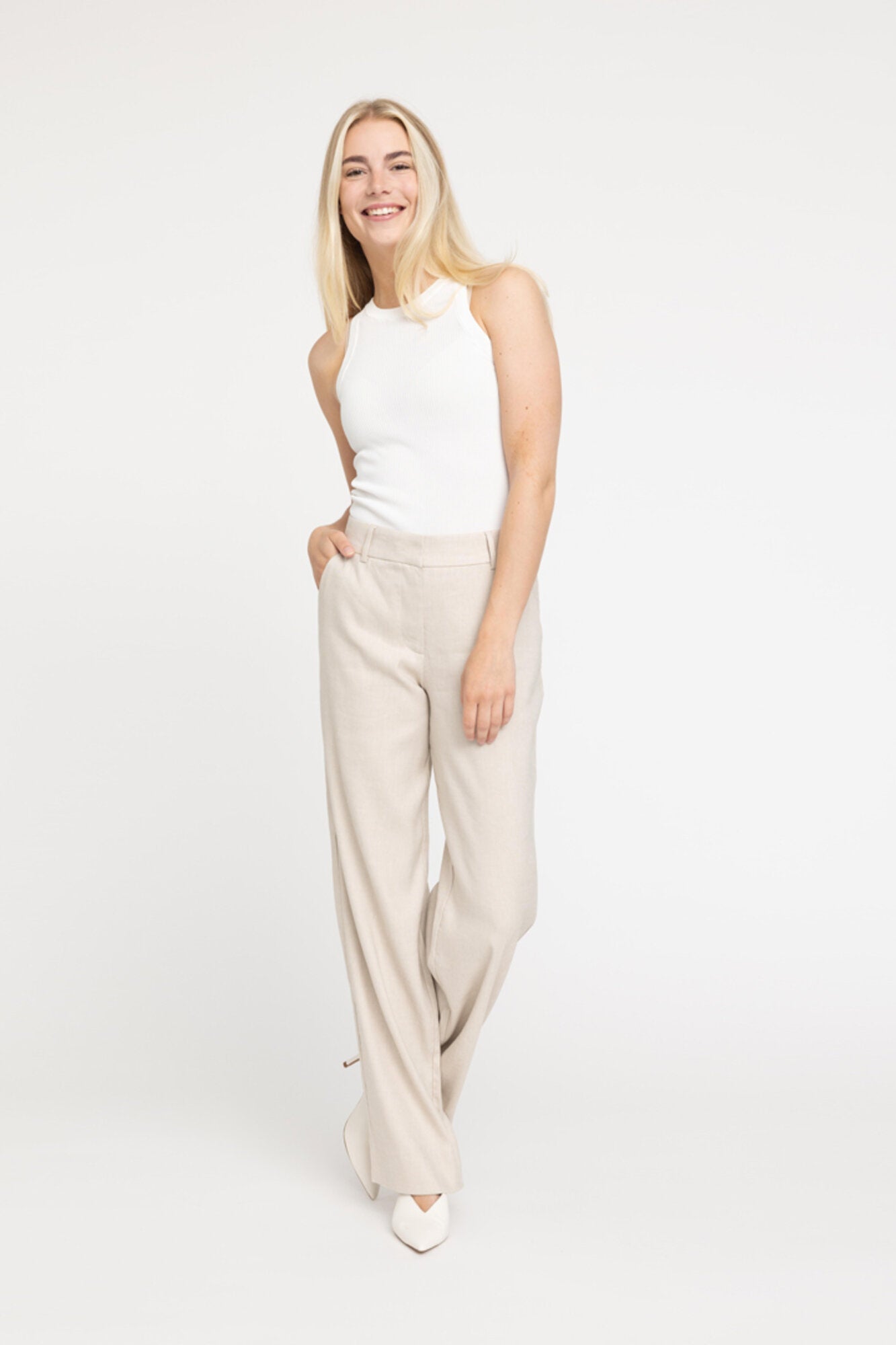 Dena Regular hørbukser - sand