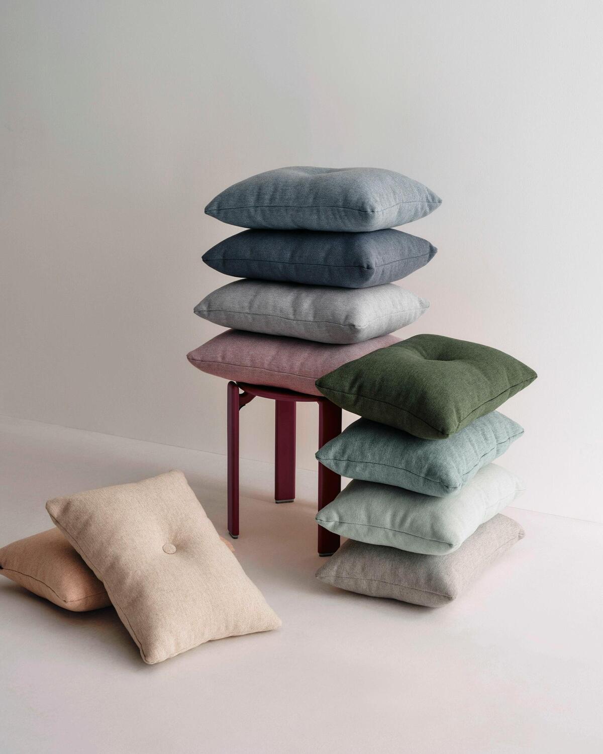 Dot Mode pude, Petal - B60 x H40 cm.