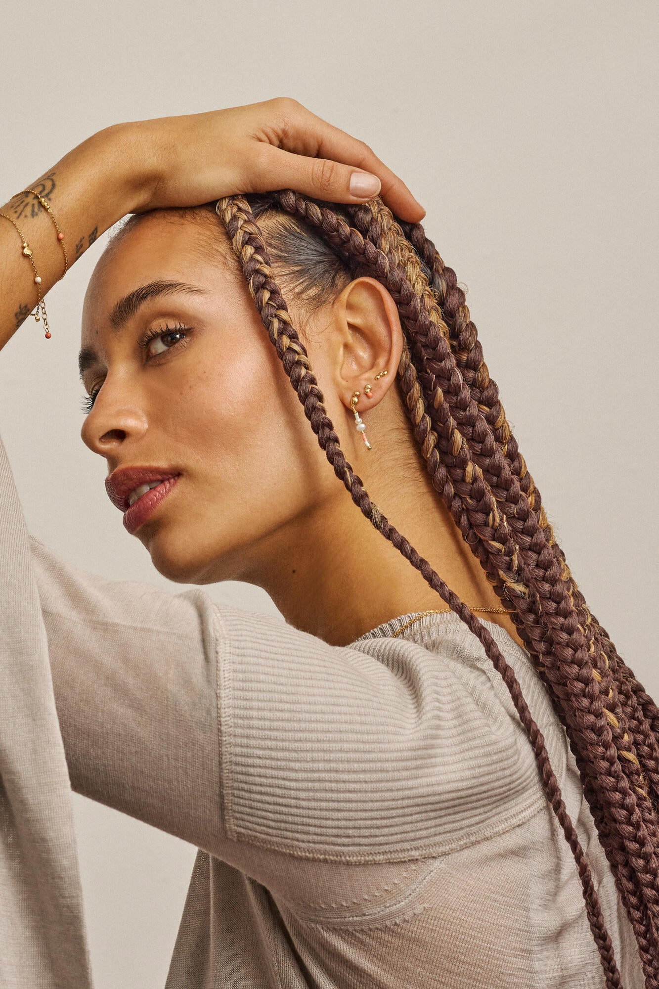 Nara Whimsically hængeøreringe - Coralia