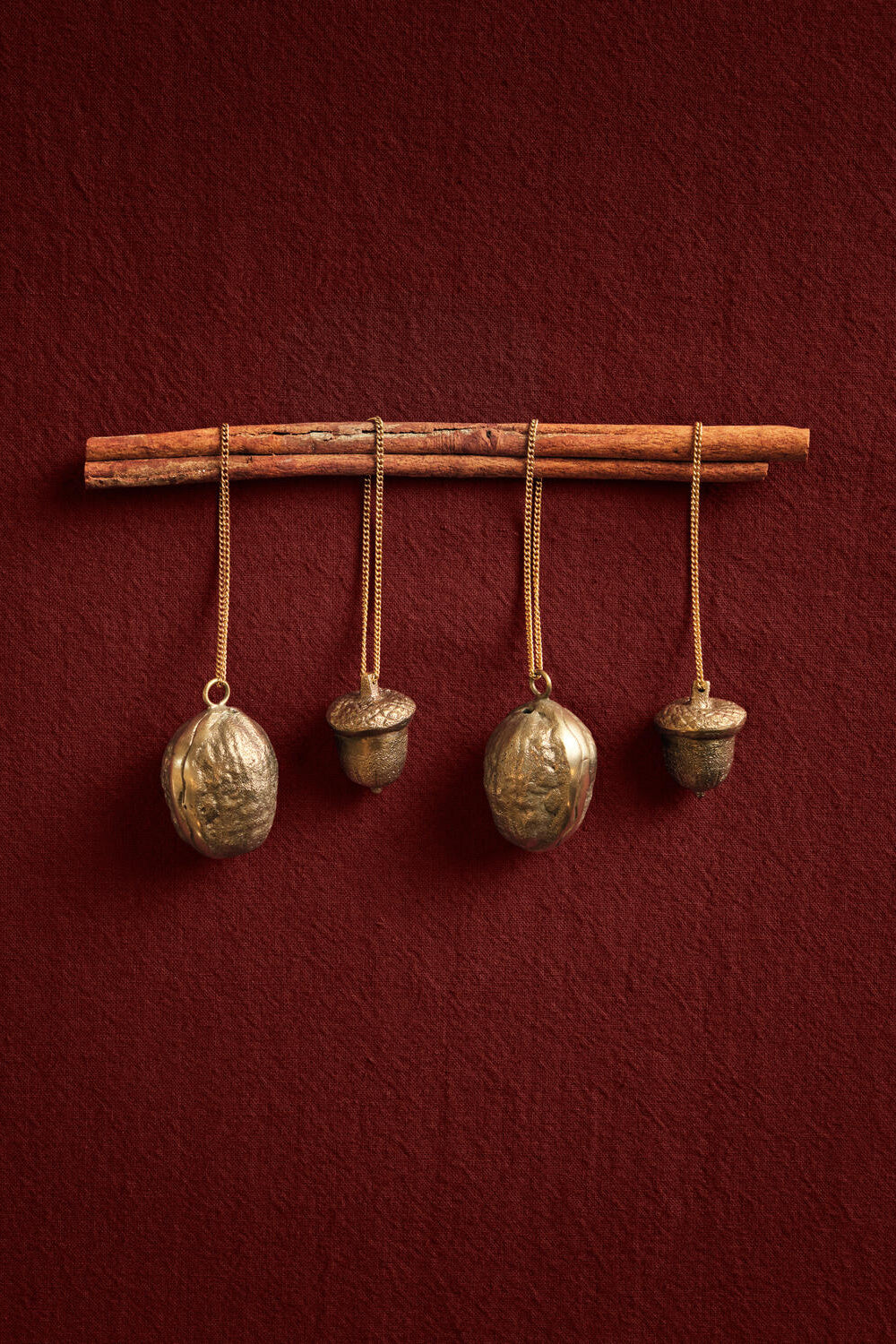 Acorn juleophæng, 2 stk – Brass