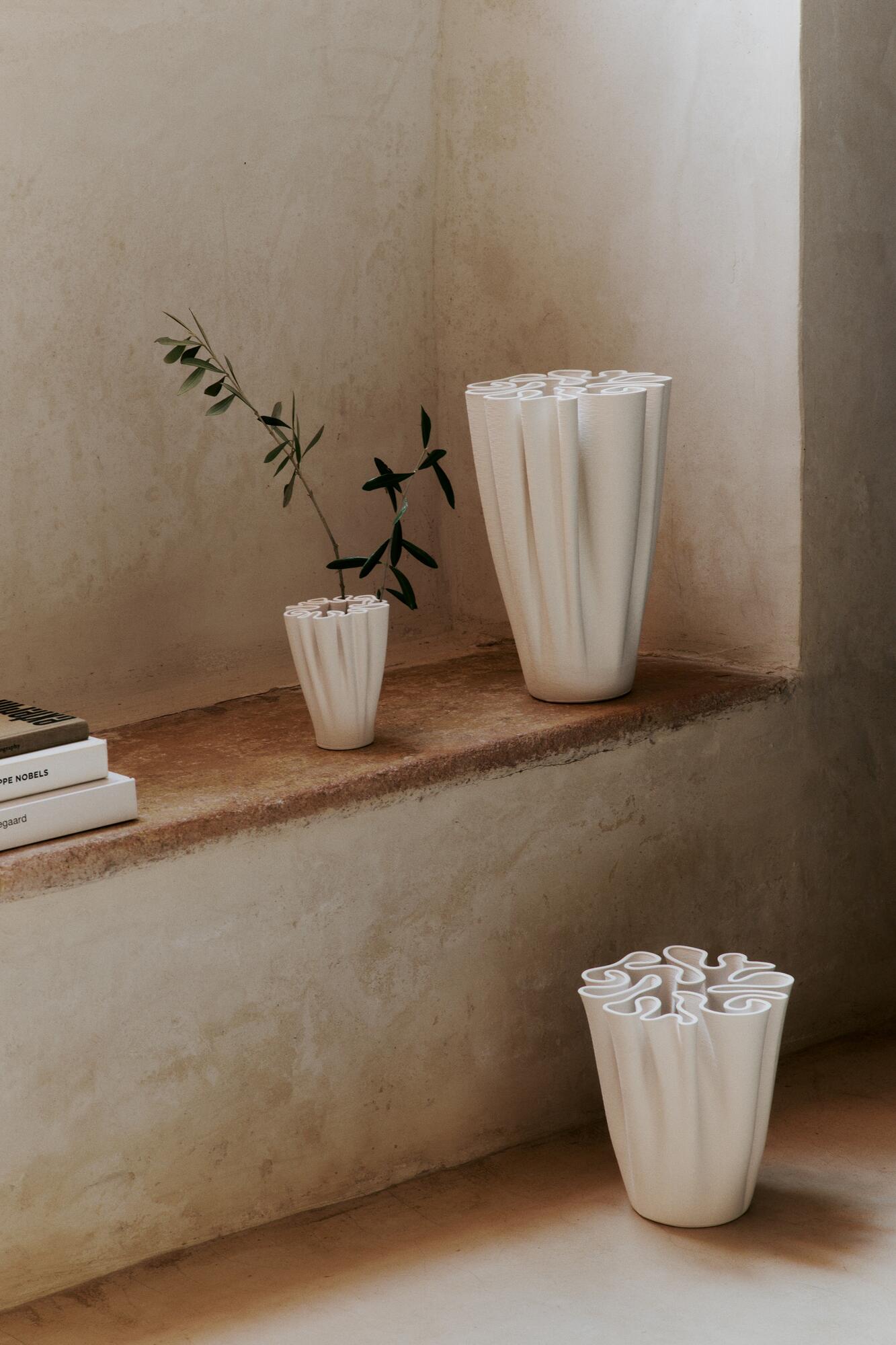 Dedali vase, H18 cm - Off-white