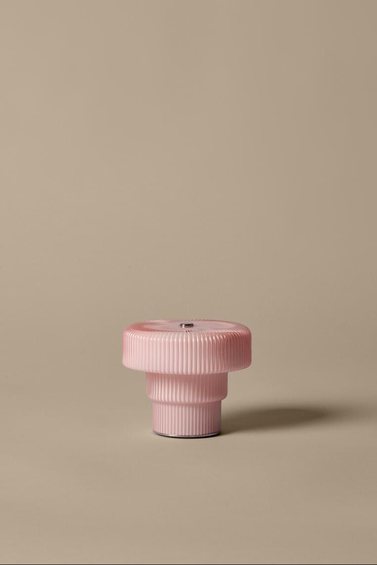 Ripple trådløs lampe, H10 cm - Pale Rose