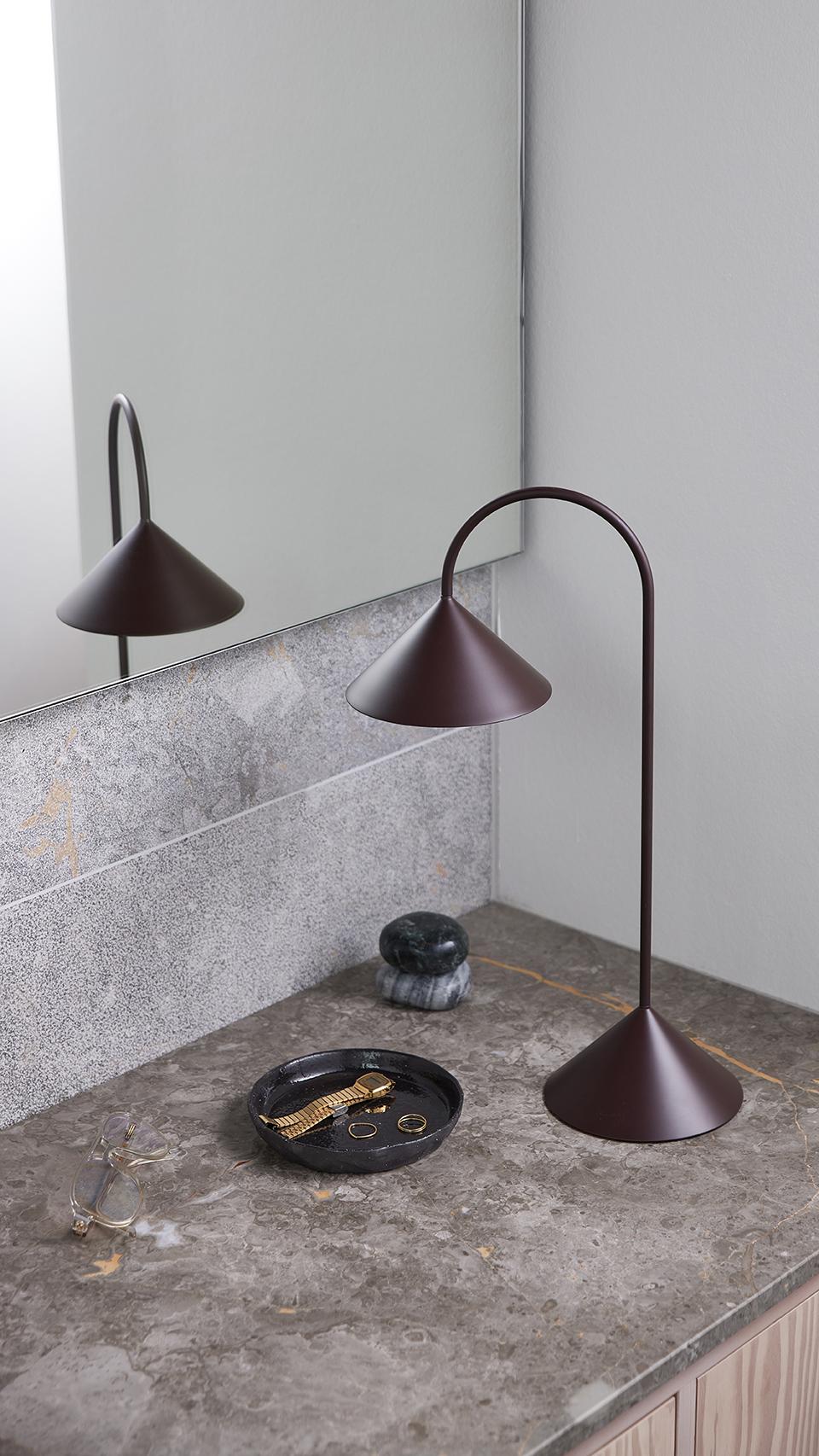 Grasp Portable lampe, Matt Beetroot - H47