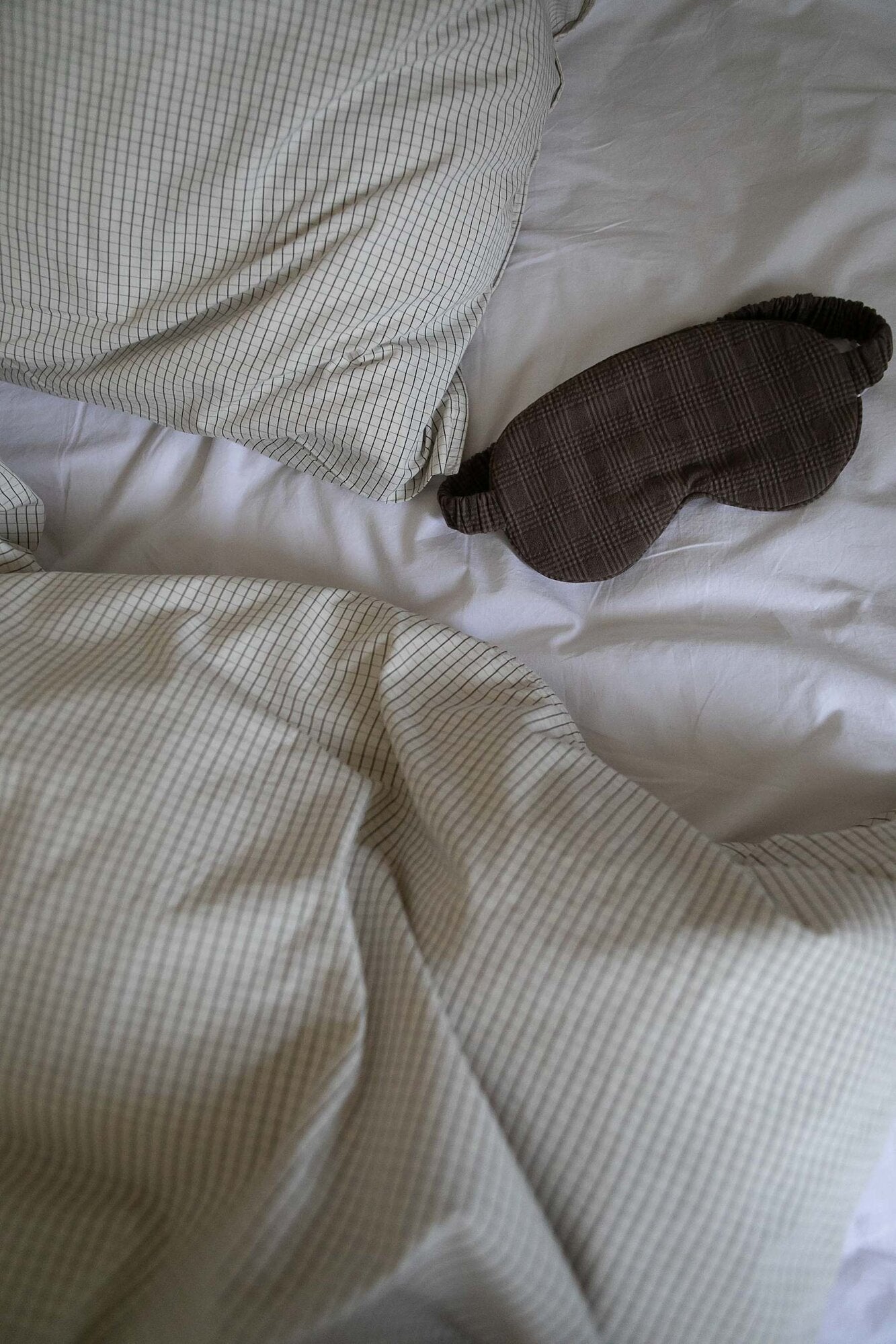 Adult sengesæt – Percale creme black plaid