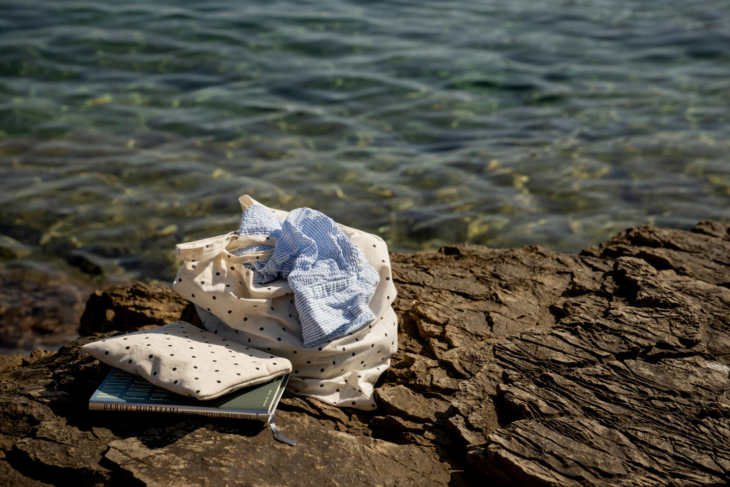 Medium Dot shopper - Ecru/Black Dots