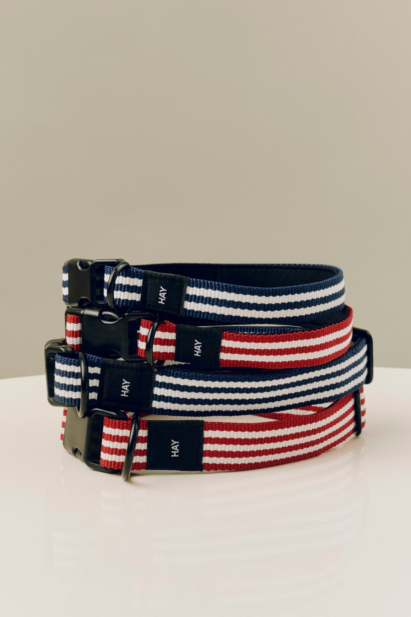 Flat hundehalsbånd - Red and white stripe