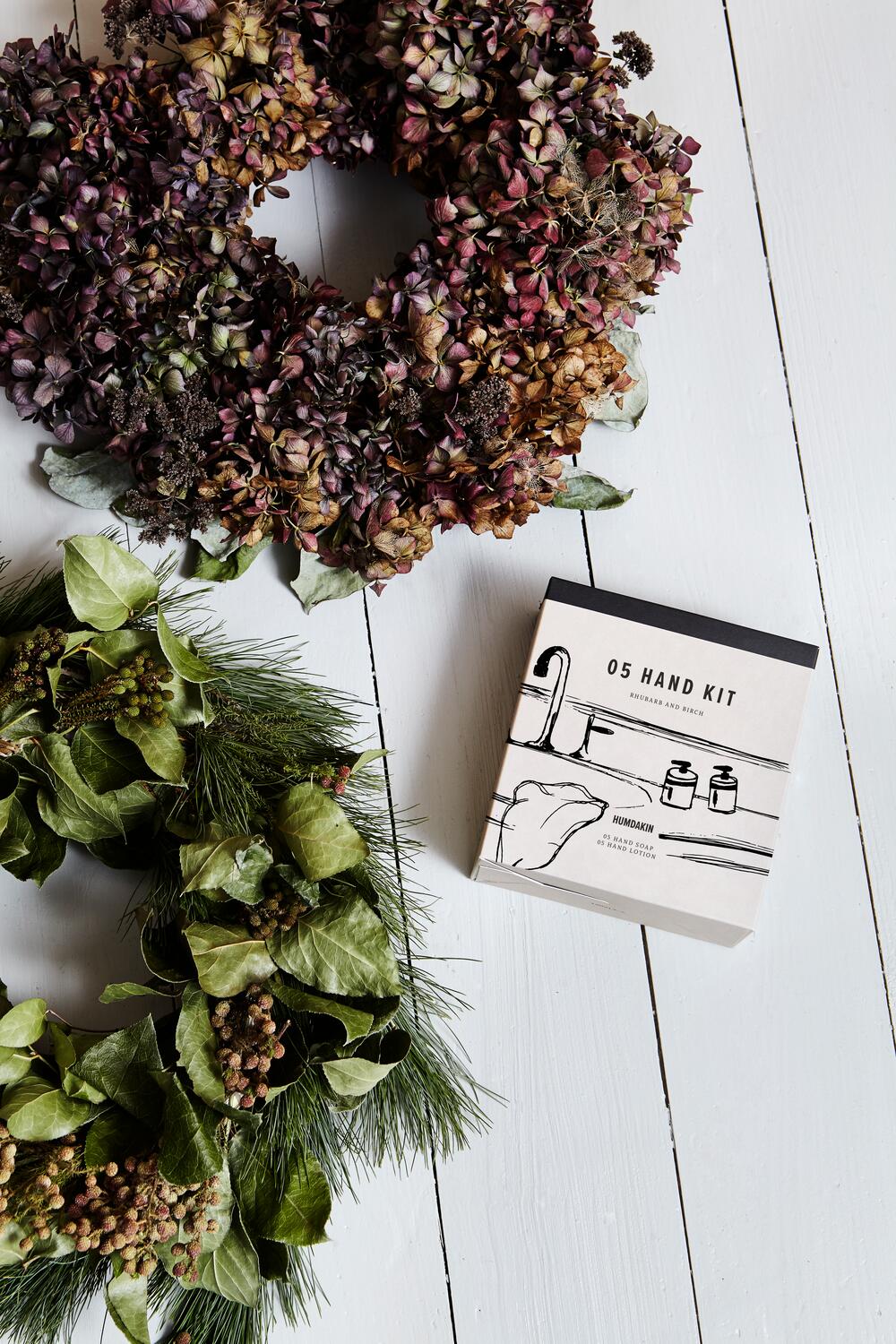 05 Hand Care Kit - 2x 300 ml.