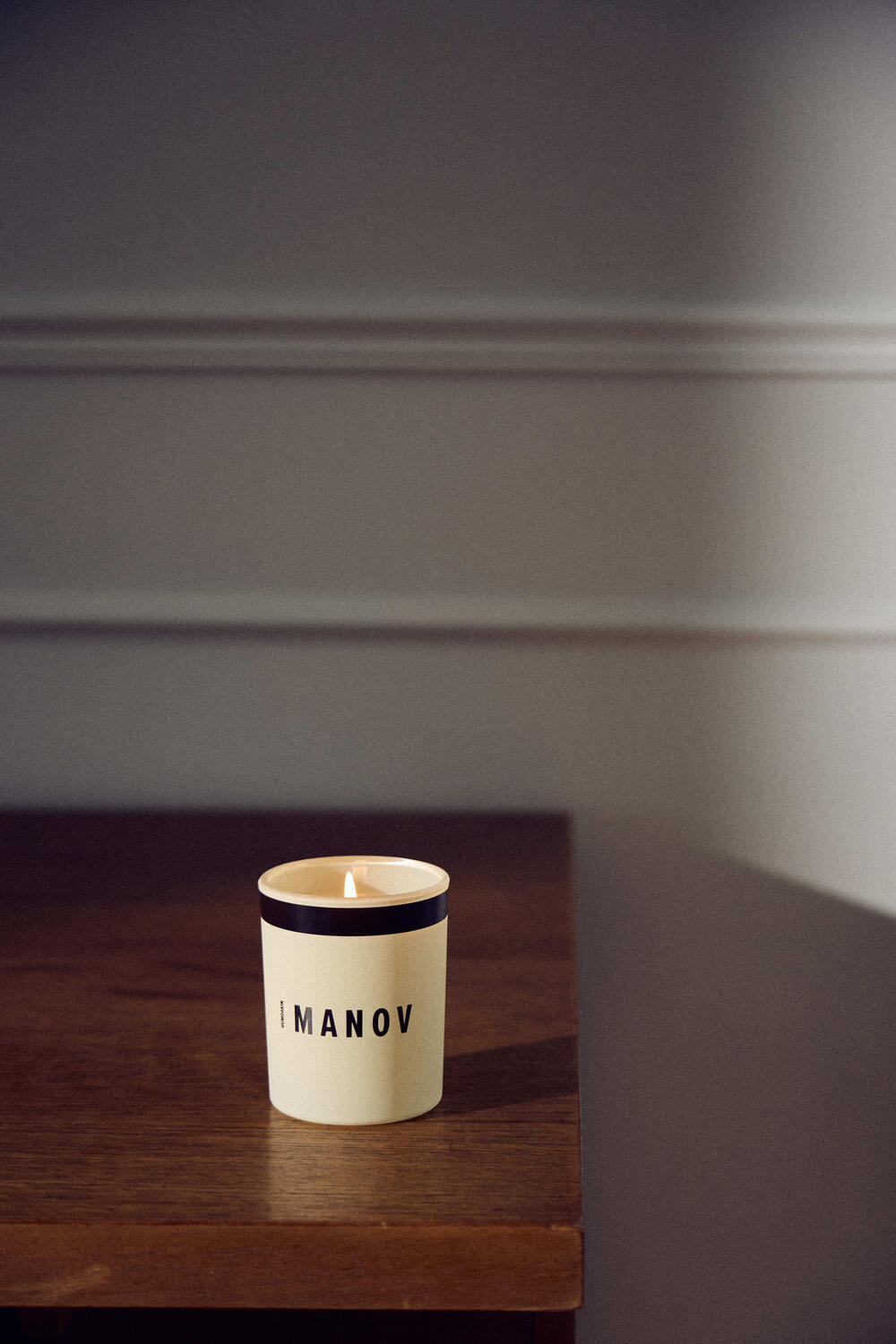 Manov duftlys - 210 g.