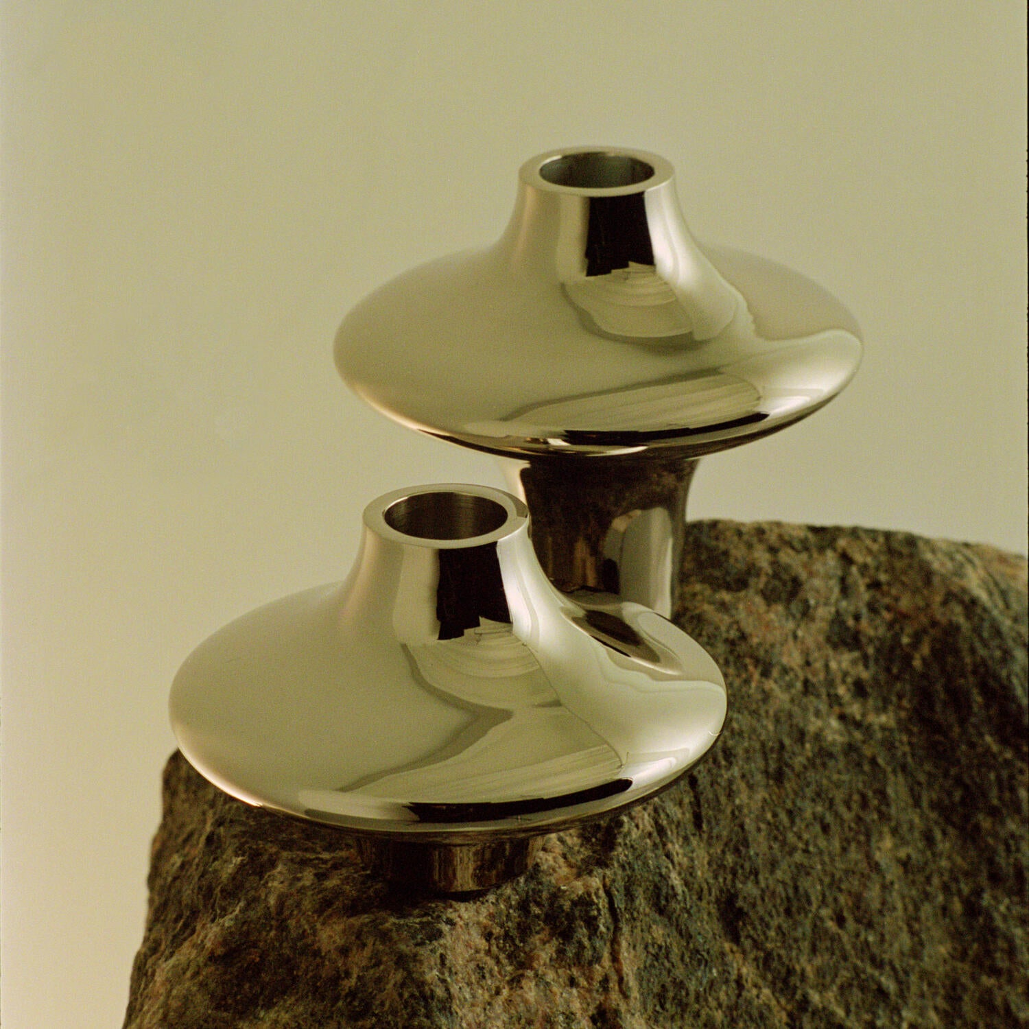 Doublet no. 02 lysestage, stor - Brass