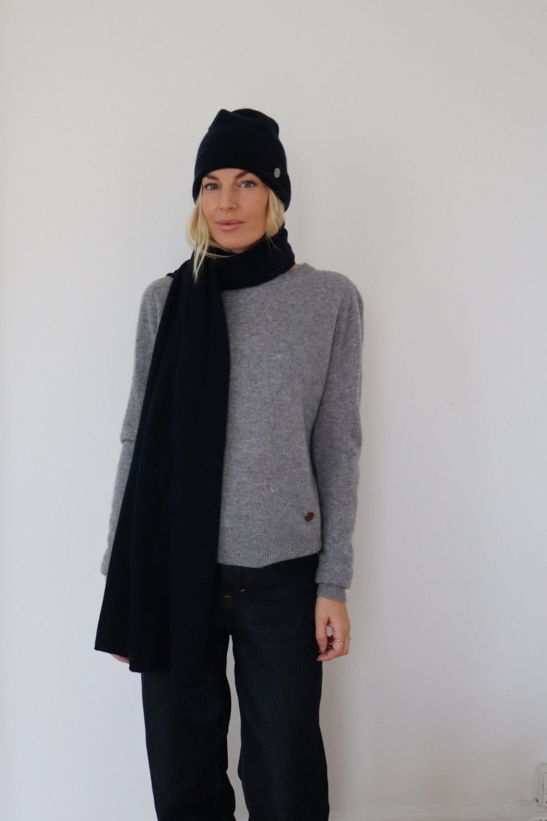 Solid Cashmere hue - sort