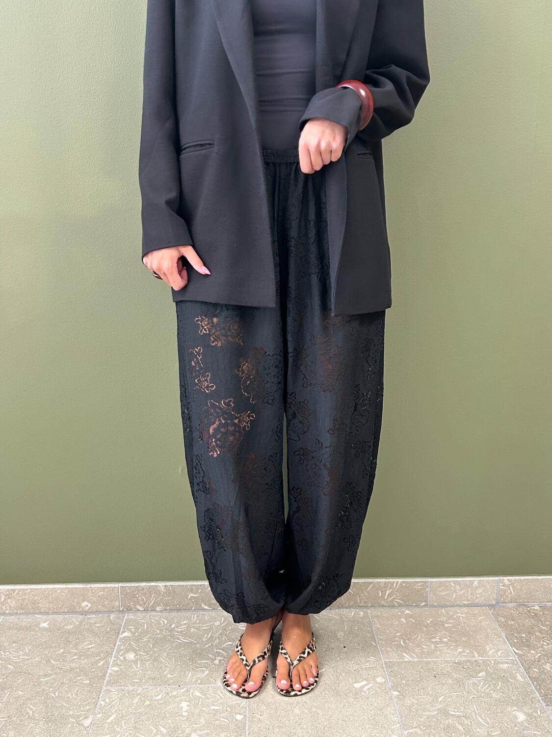 Vilala Balloon blondebukser - sort