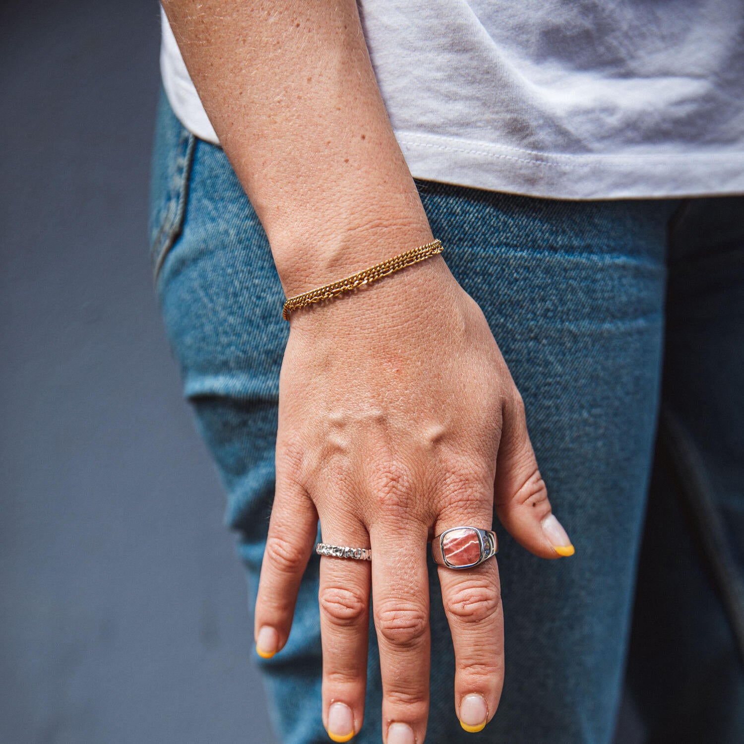 IX Curb Medi armbånd - forgyldt