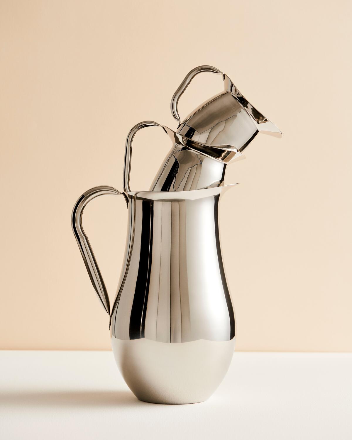 Indian Steel Pitcher, Tall - Sølvfarvet