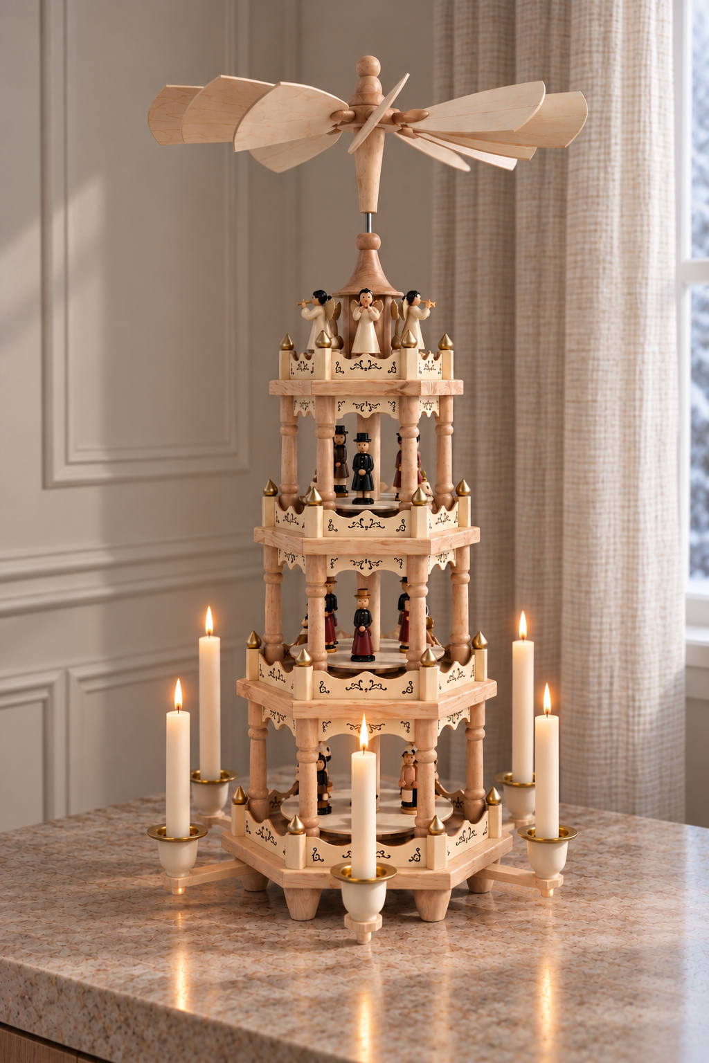 Julepyramide i 4 plan, H56 cm. – Træ