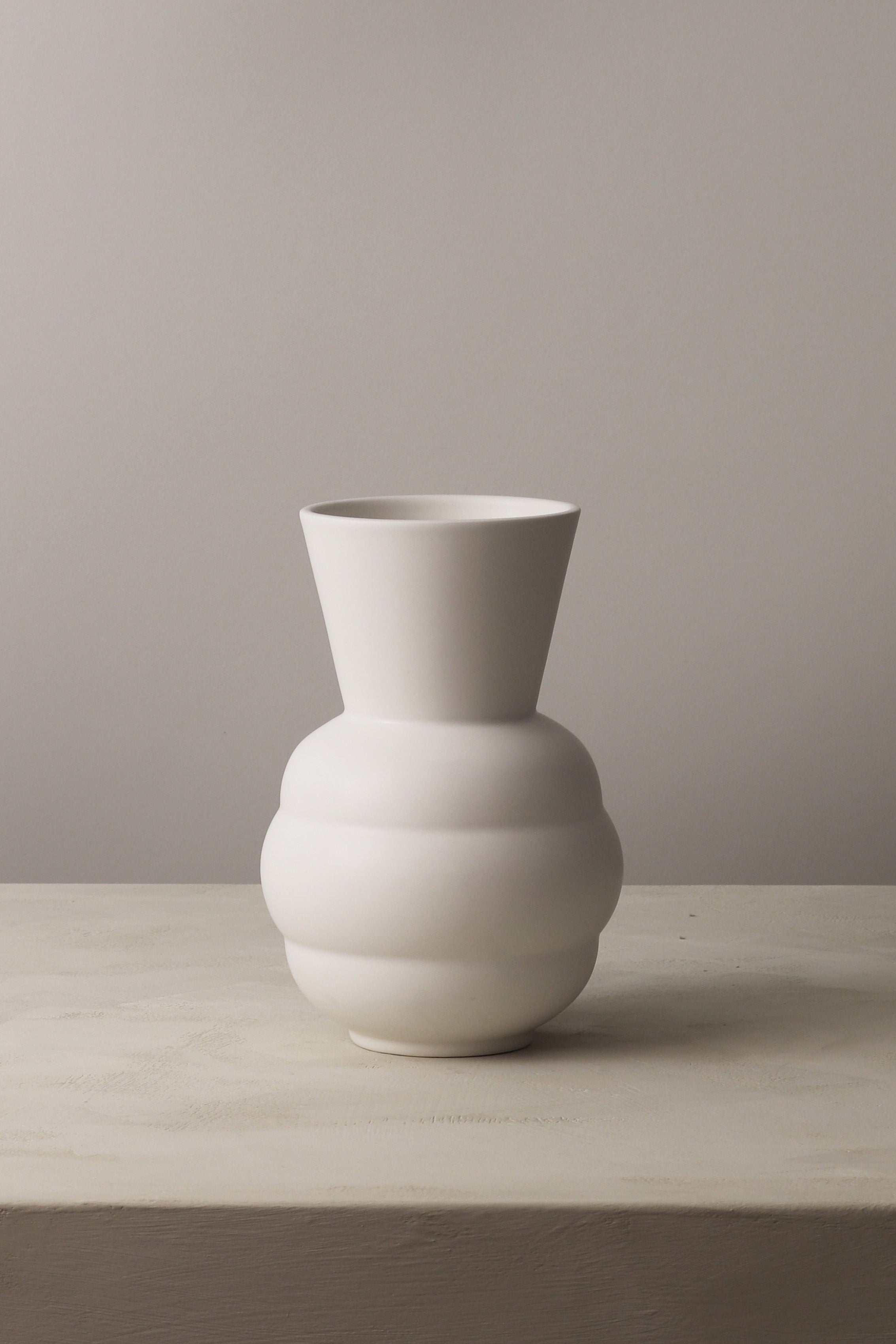 x Tortus Archie vase No1 - hvid
