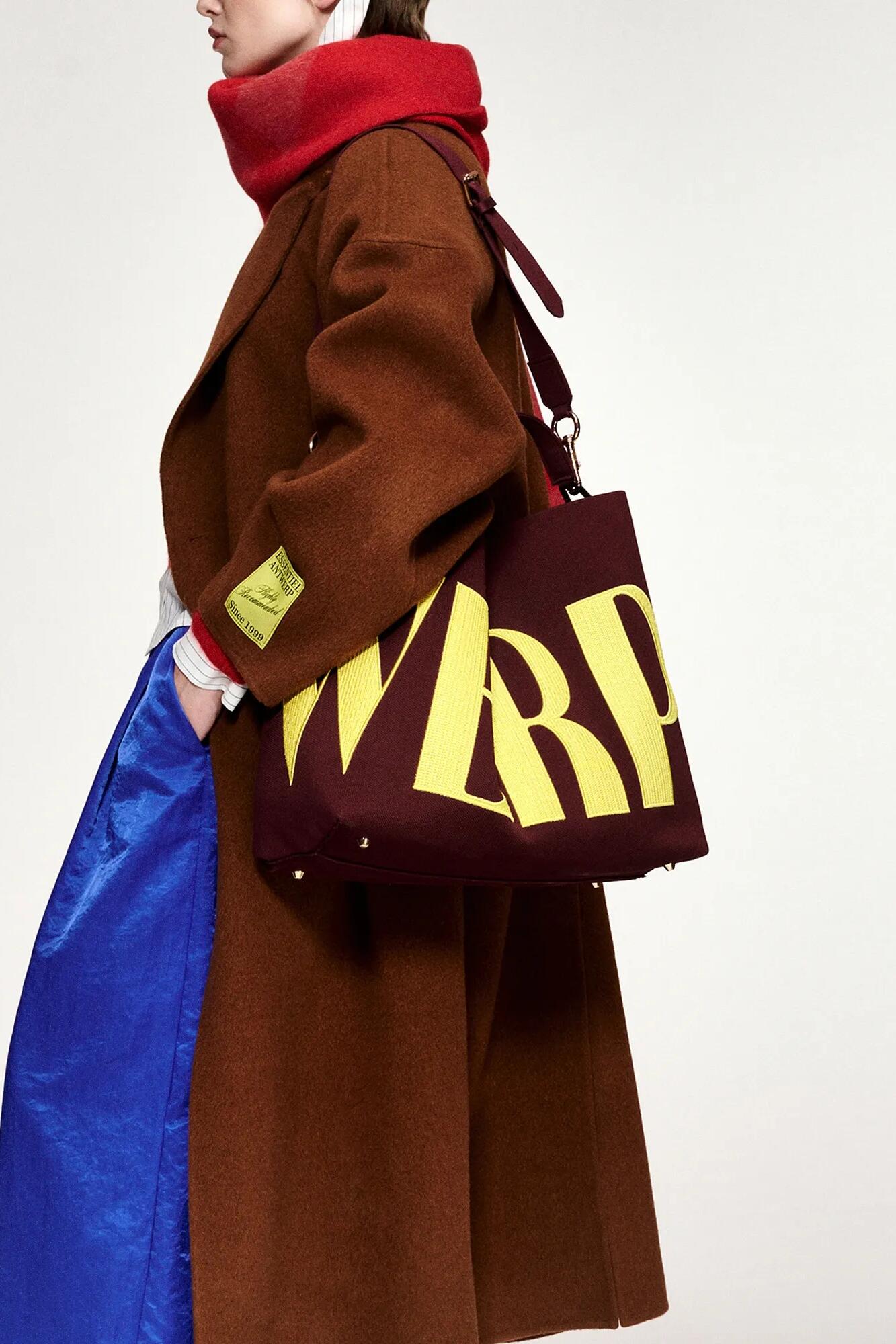 Karoll knitted shopper – Combo2 cigar lounge