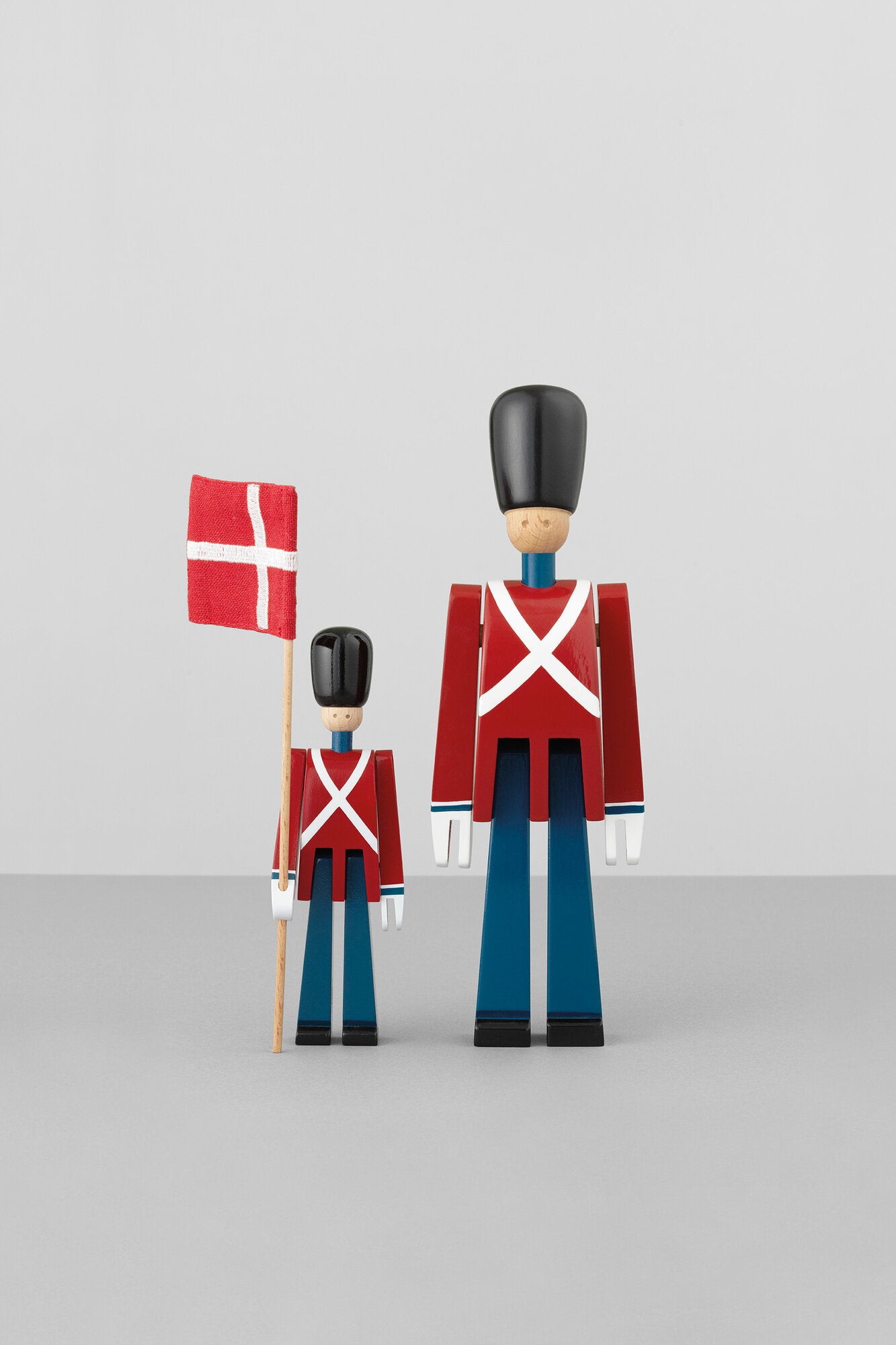 Fanebærer, mini - H14 cm.