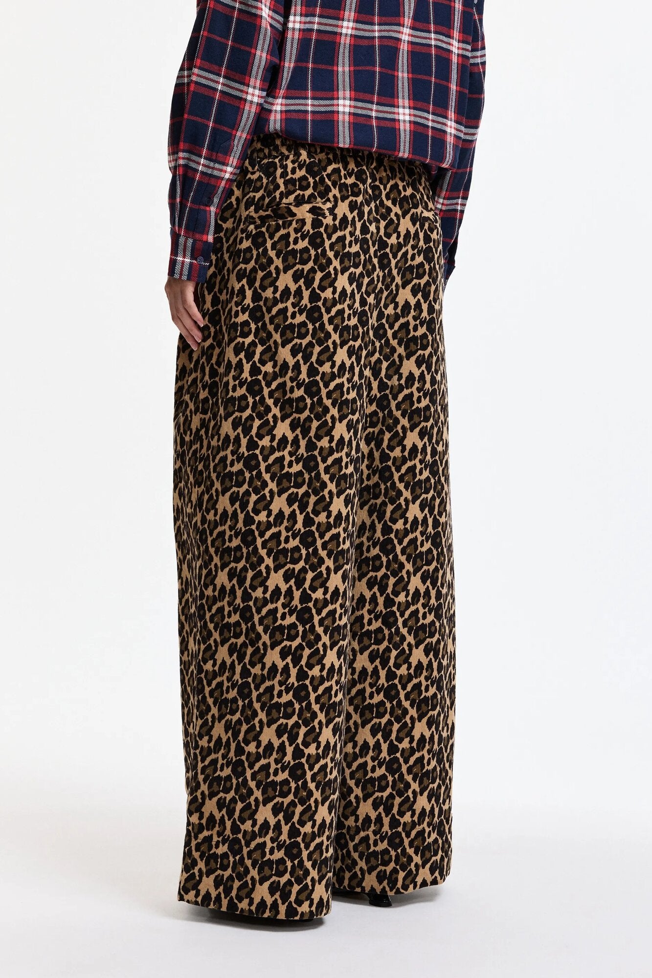 Kelly Oversized bukser – Combo1 Camel Club