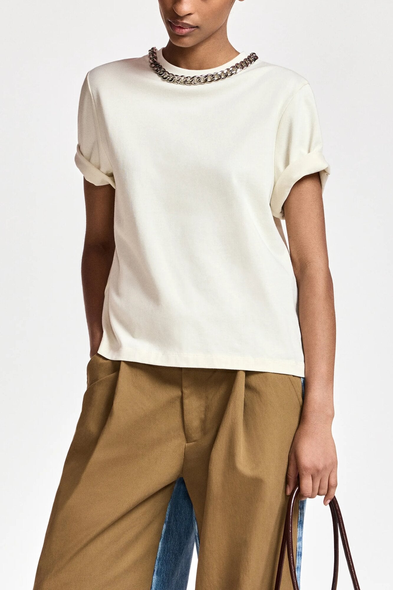 Klaim with chain kortærmet t-shirt – Off white