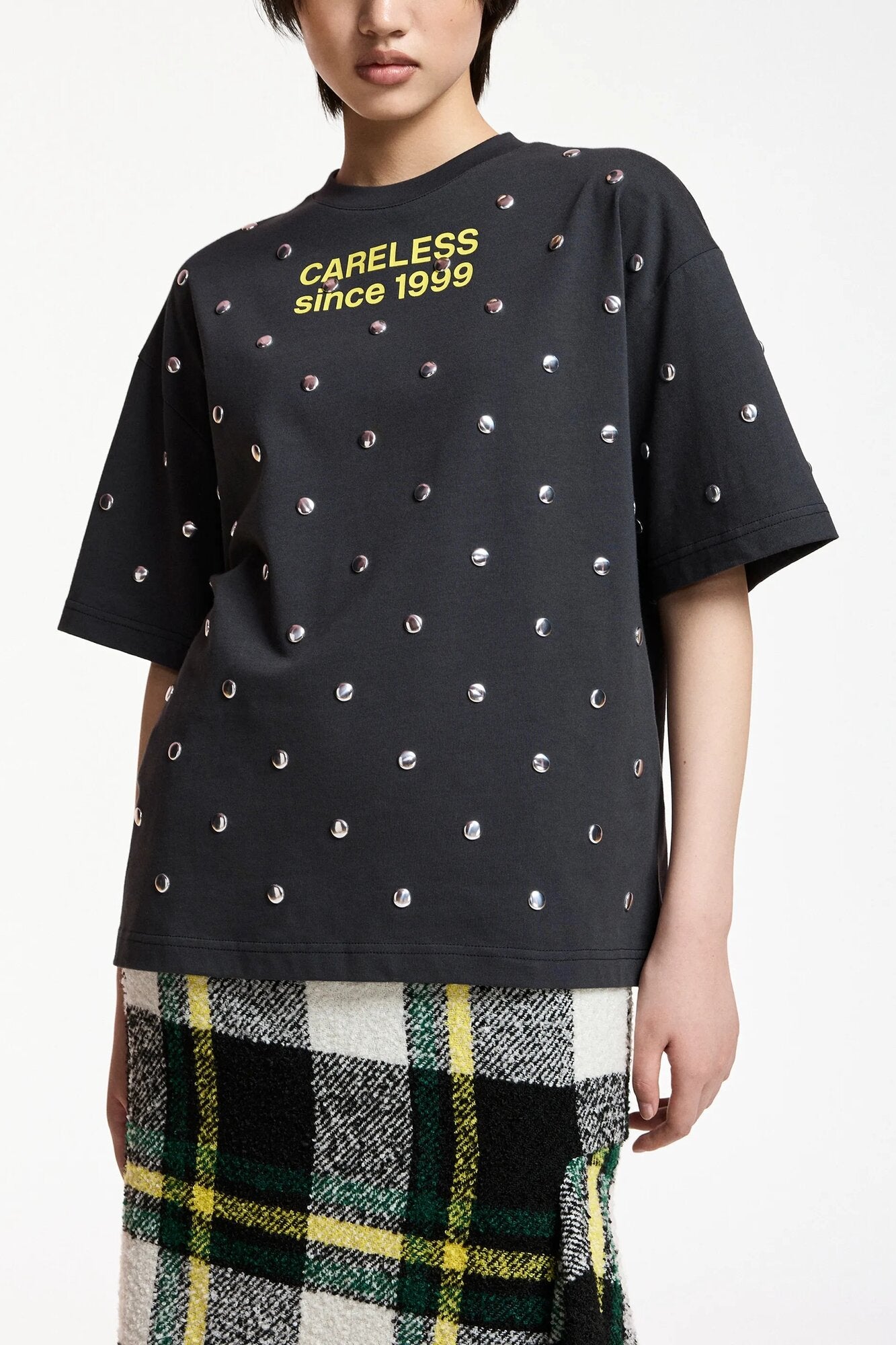 Kourse With Studs t-shirt – Charcoal Chic