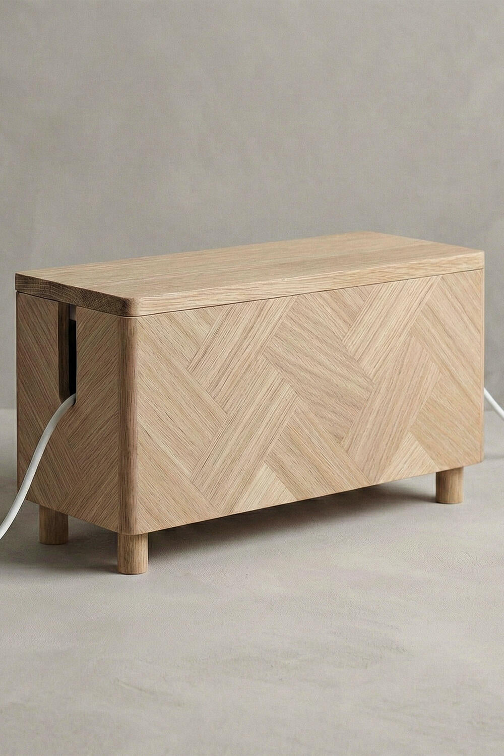 Herringbone kabelskjuler – Natural Oak