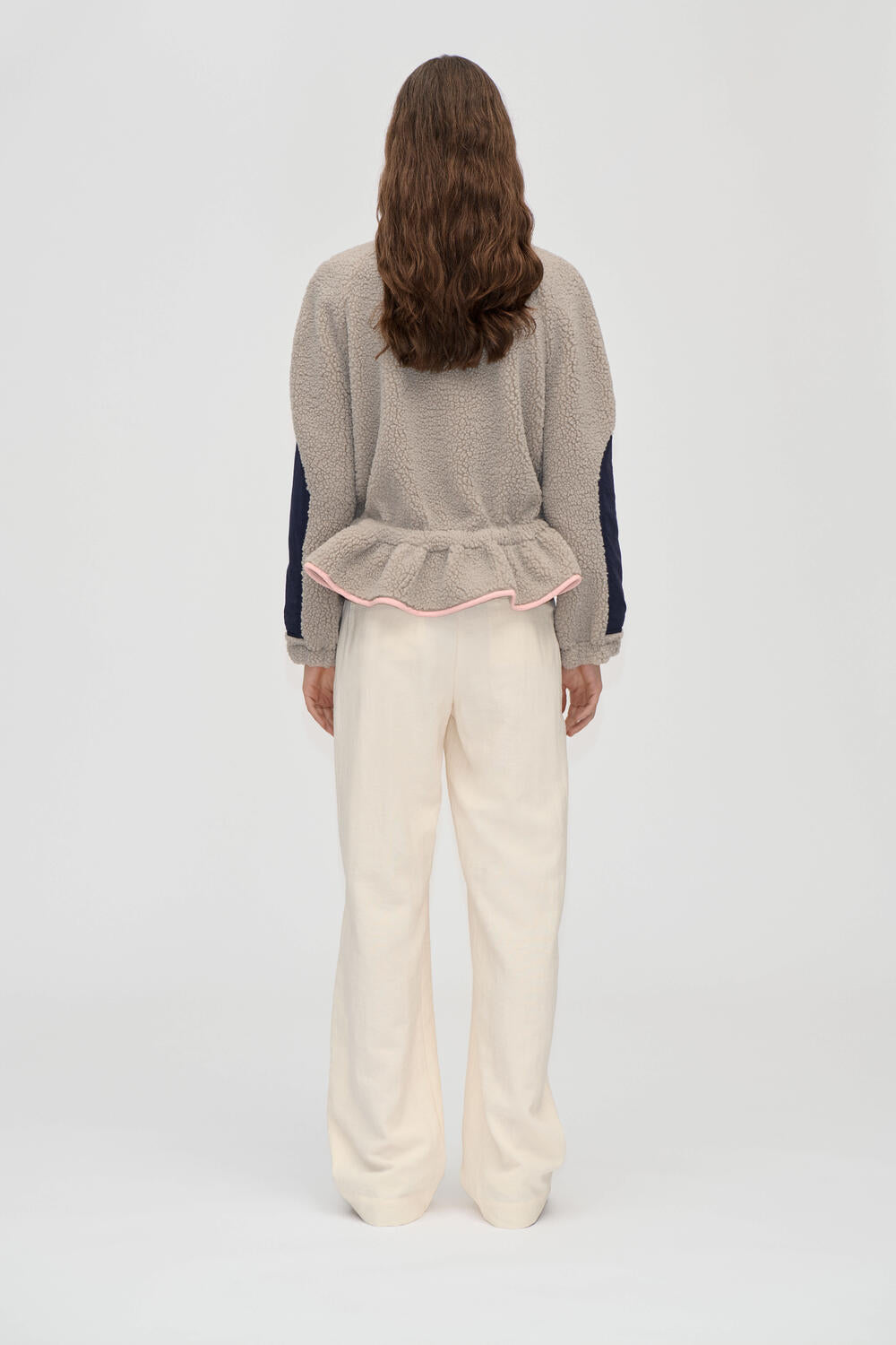2412 Dropped Shoulder Gathered fleecejakke - Flint Gray