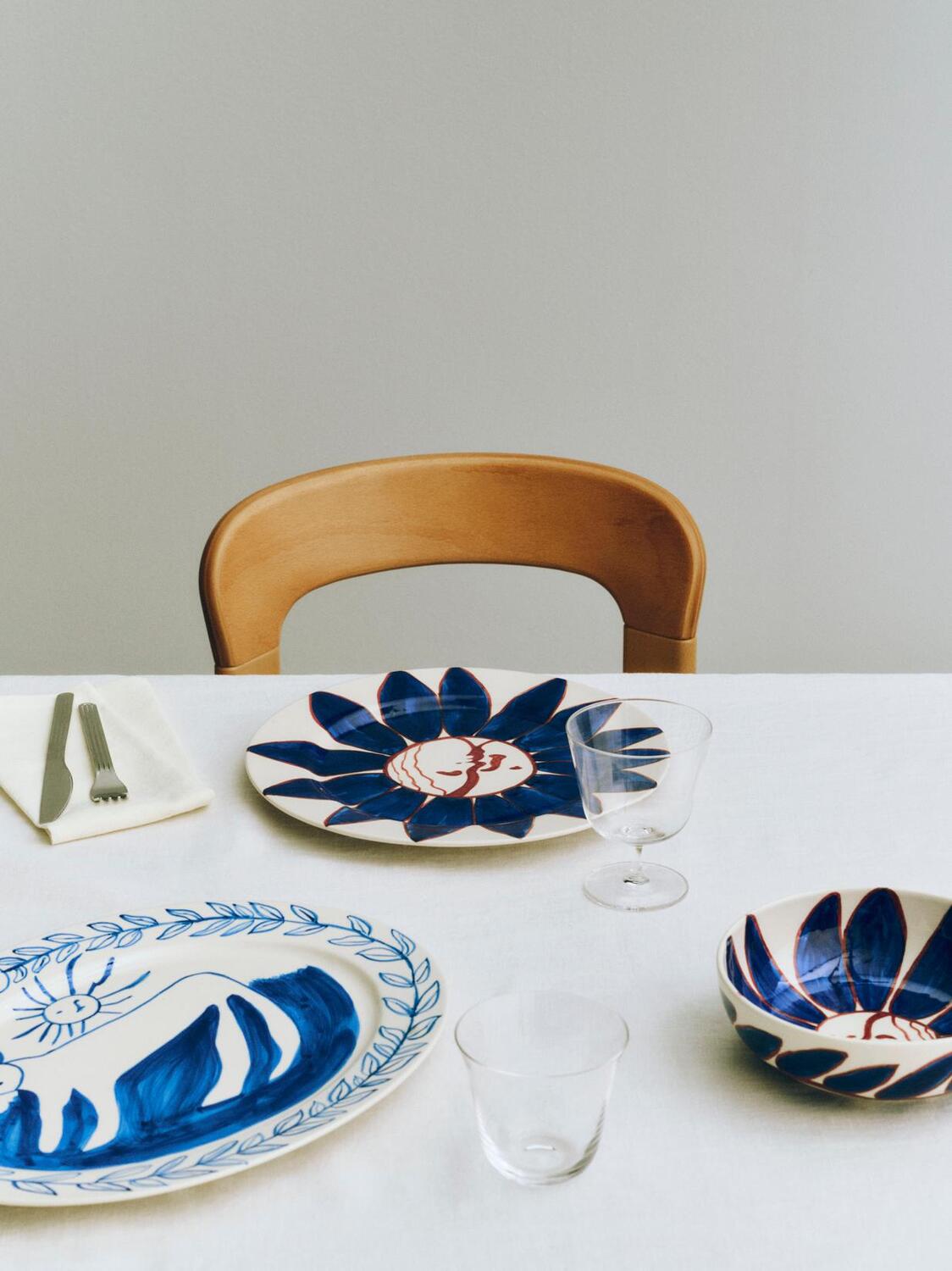 x Emma Kohlmann Deep Blue Flower tallerken - Ø28,5 cm.