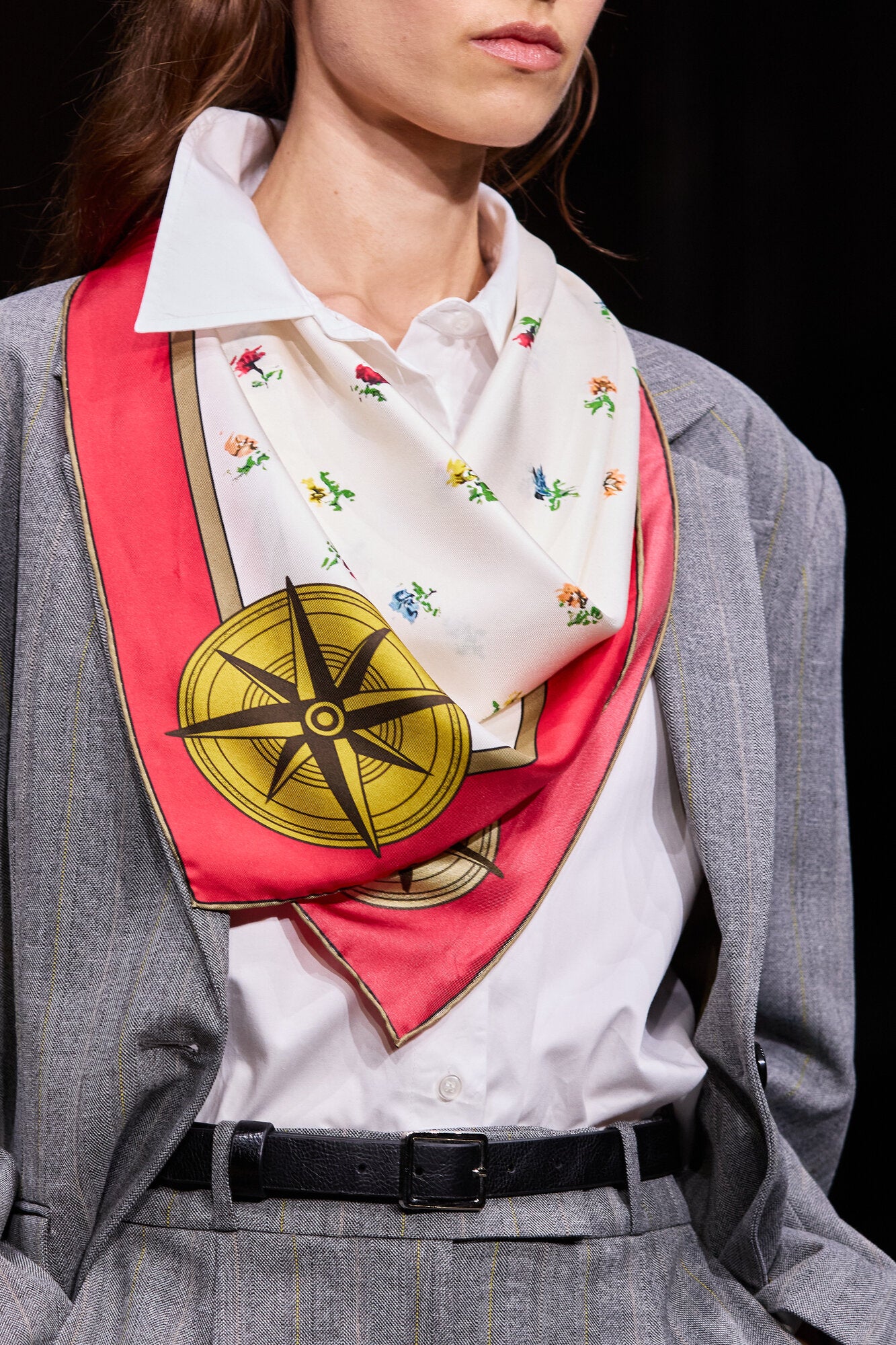 Leah silketørklæde - Petite Flower Scarf