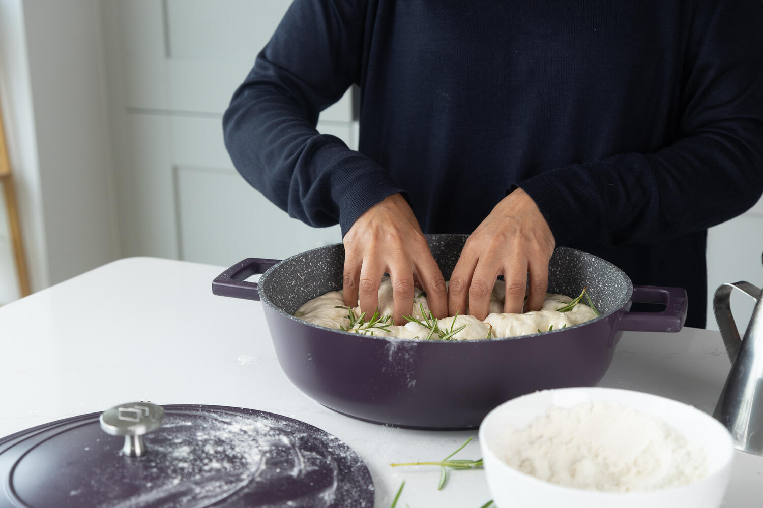 Støbt aluminiums sautergryde m/låg, lilla - 4L