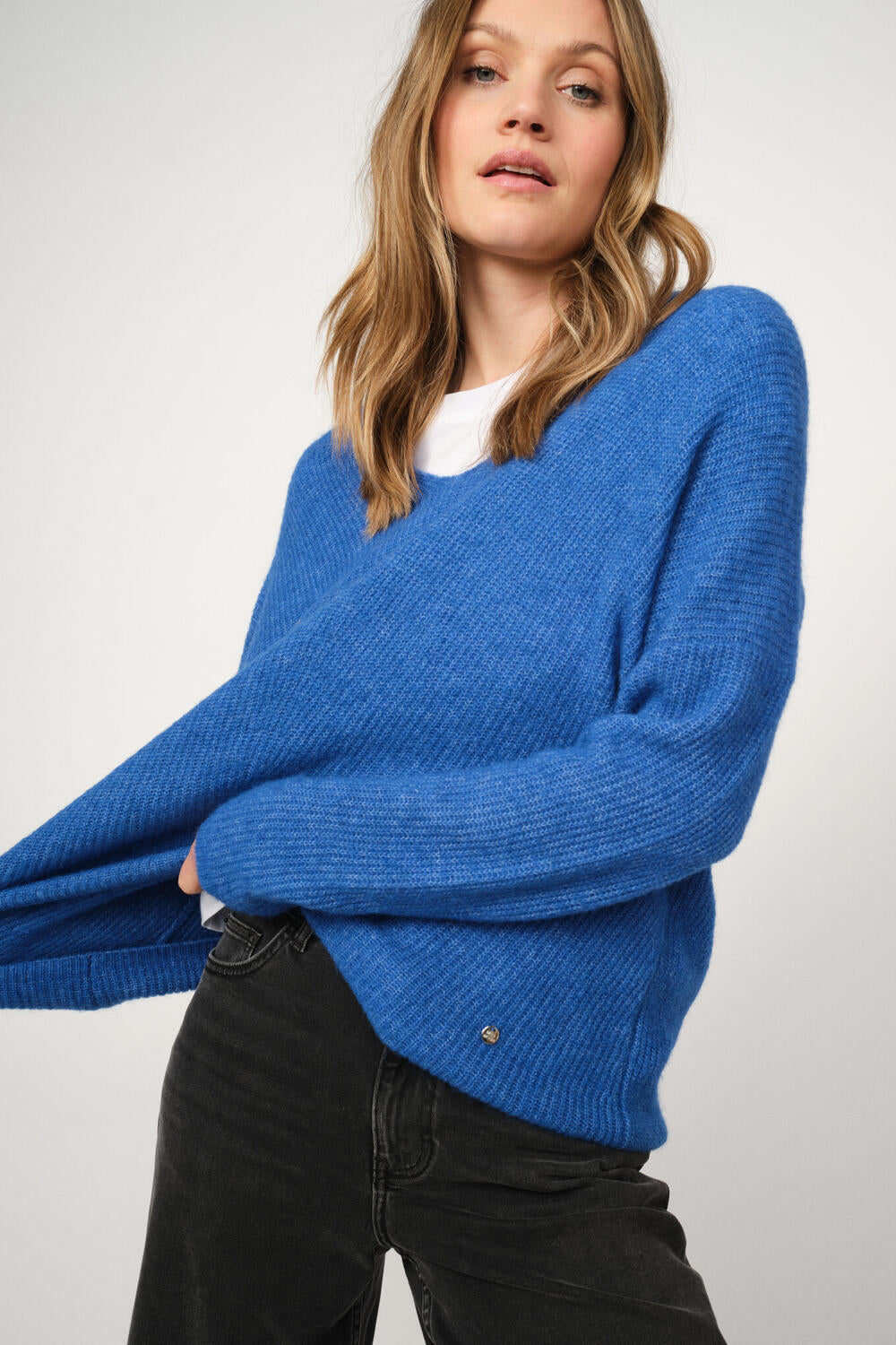 MMThora V-Neck striktrøje - Blue Lolite