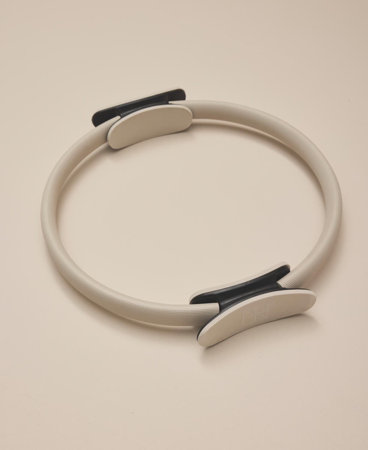 Pilates ring, sand - Ø35 cm