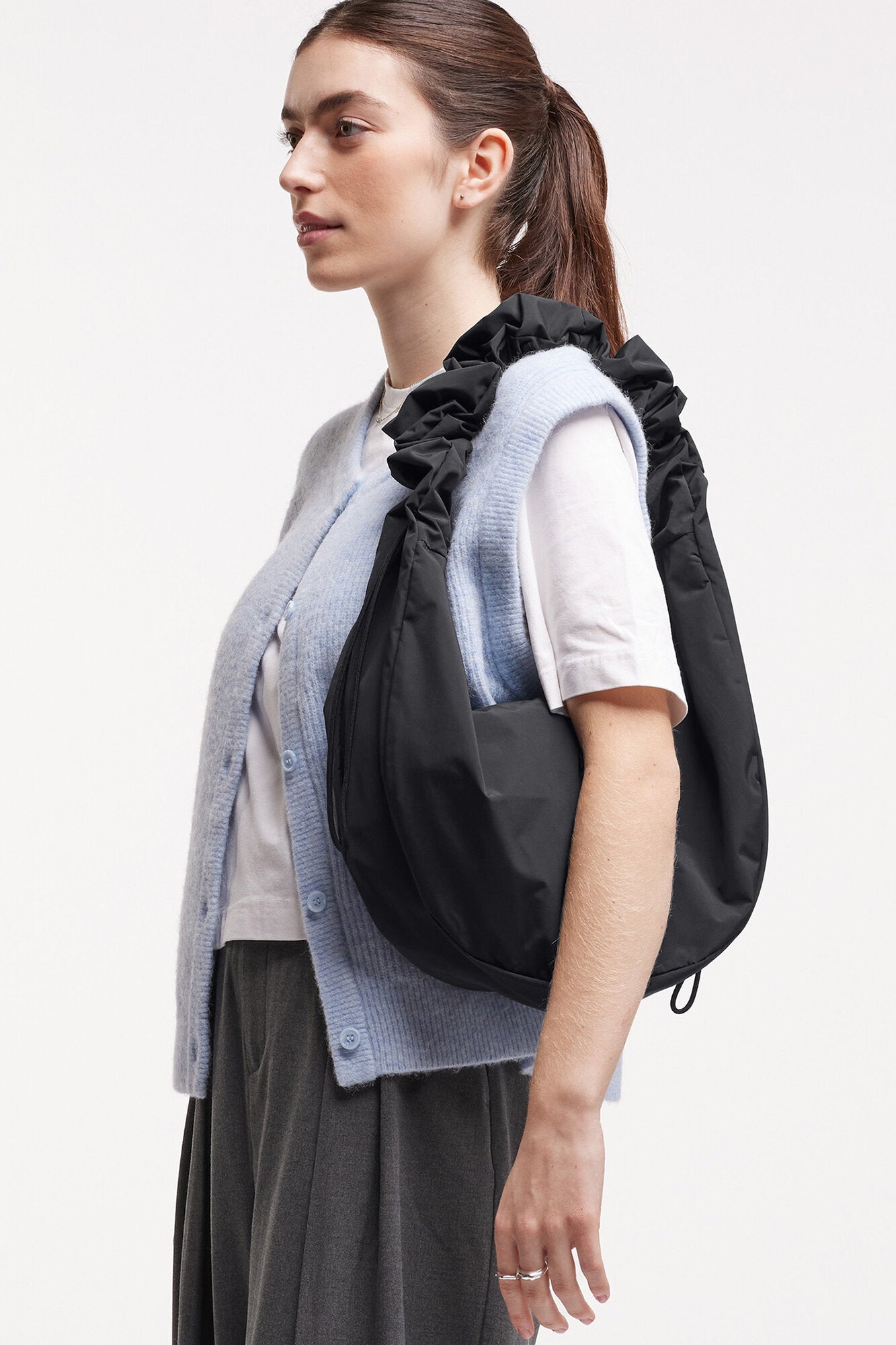 Moon Bag Ruffle - sort