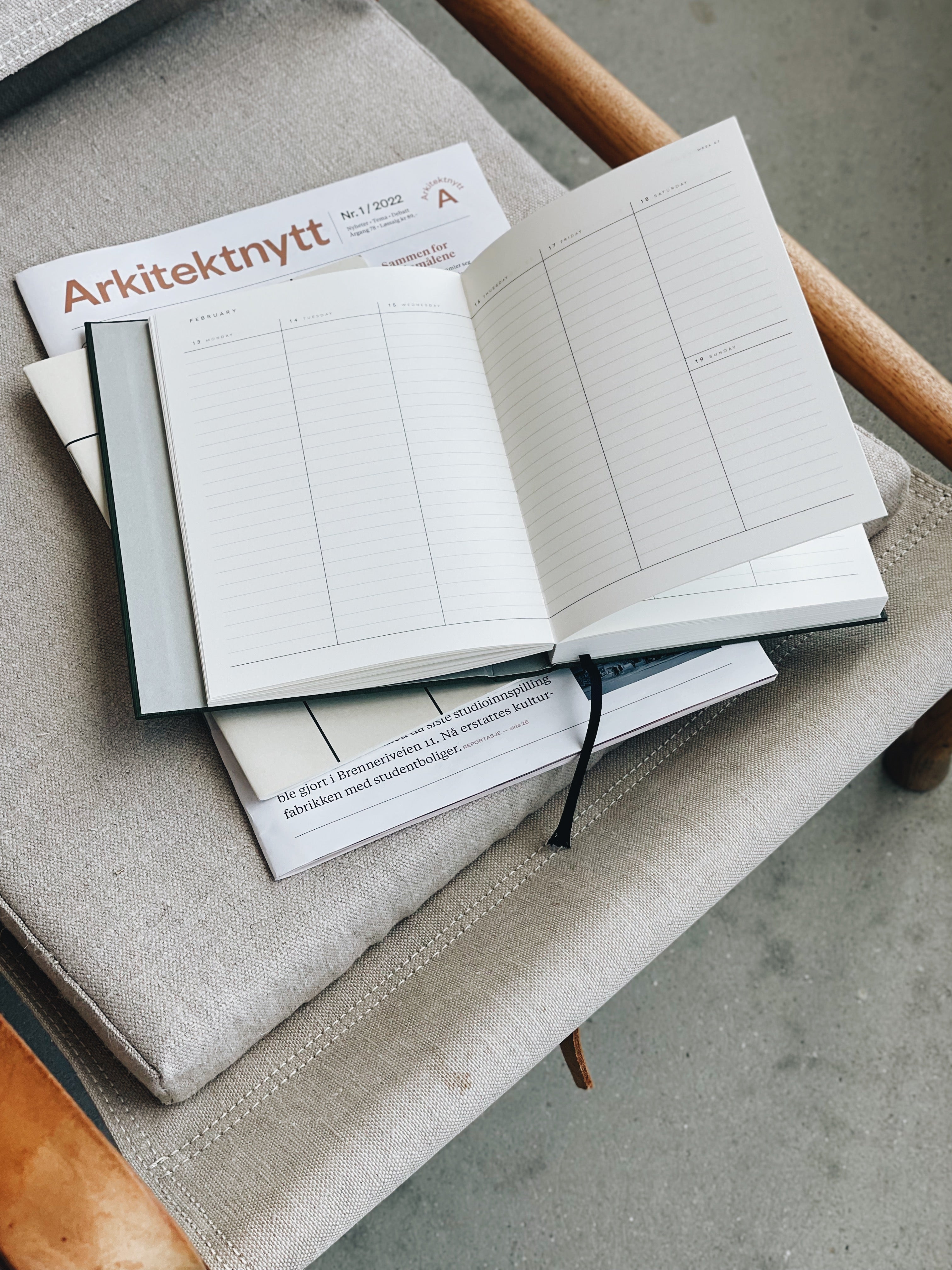 MILO Weekly Planner bog - Light Gray