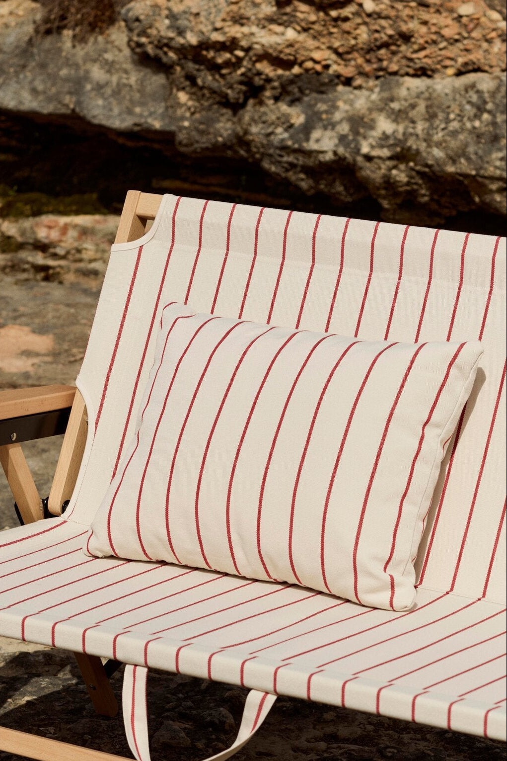 x Jasper Morrison pude - Beige with red stripe